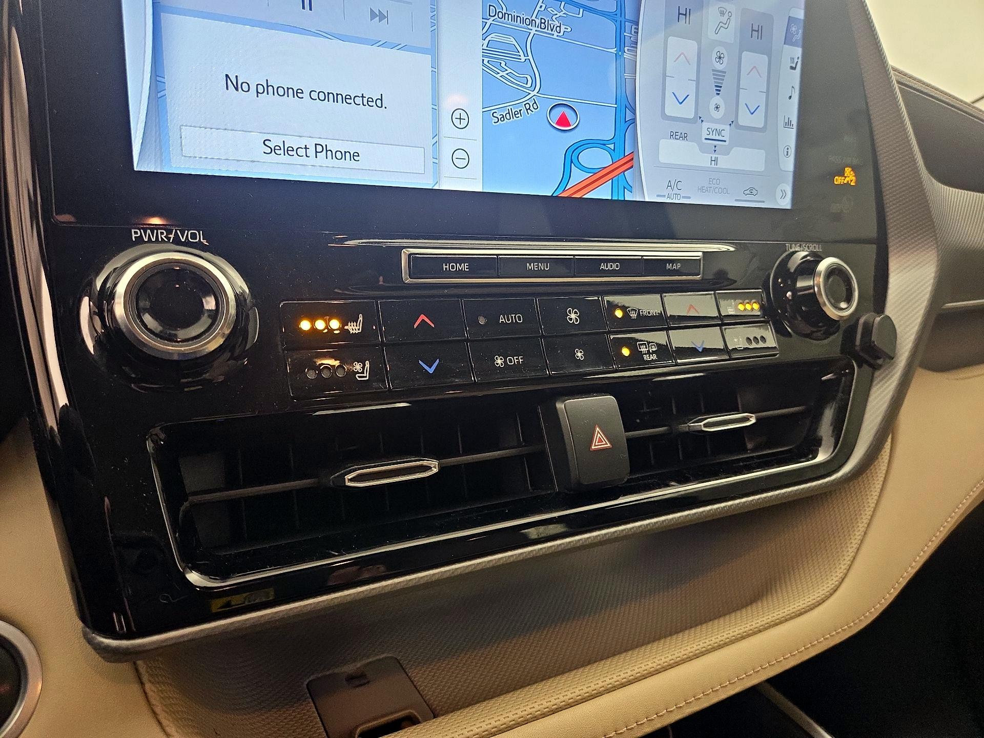 Thumbnail: 2021 Toyota Highlander - 17