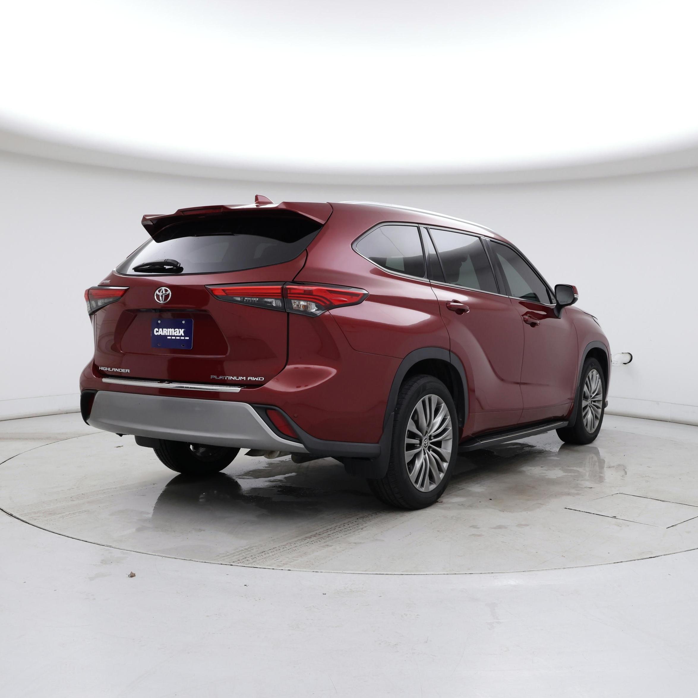 Thumbnail: 2021 Toyota Highlander - 8