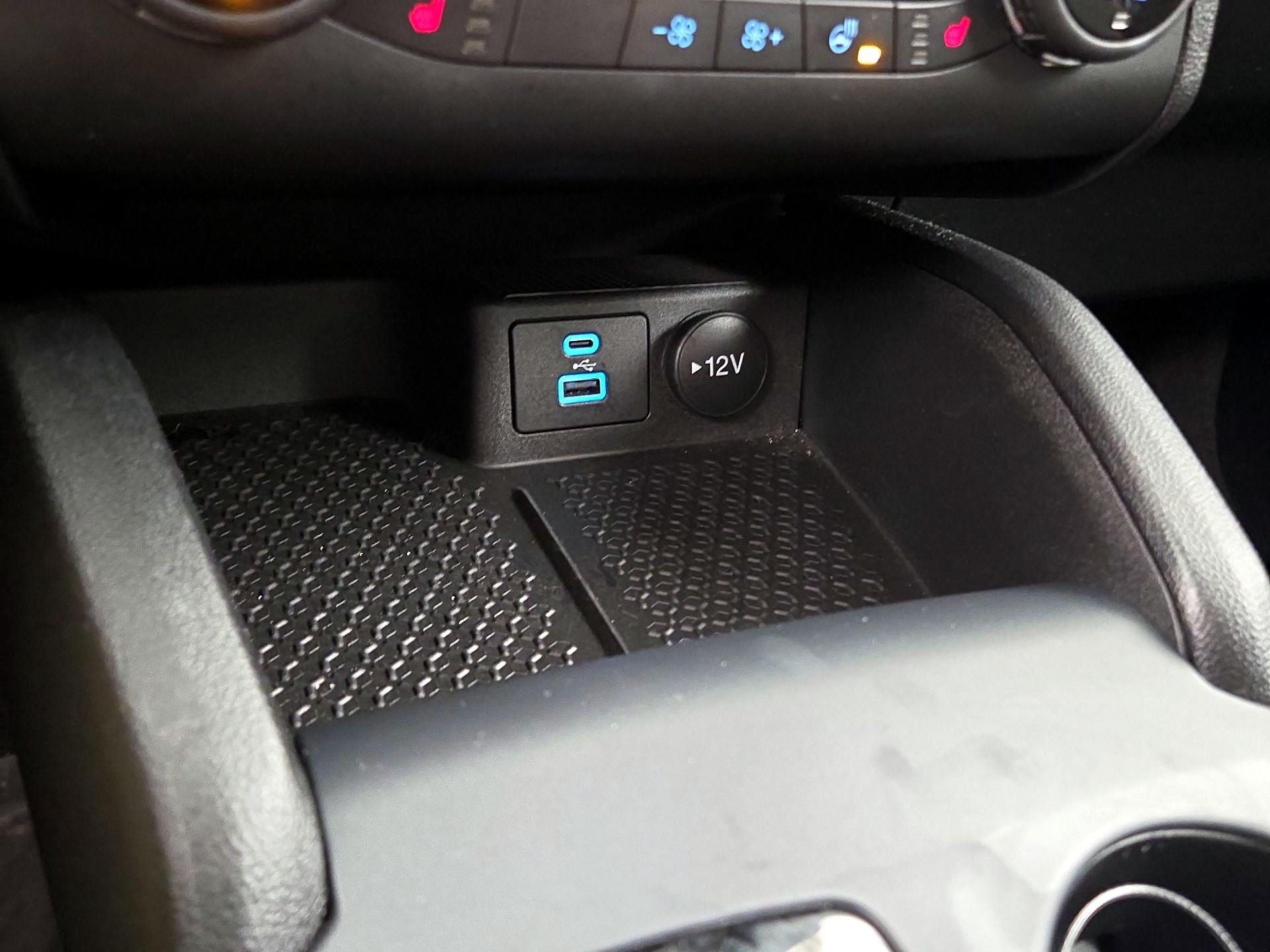 Thumbnail: 2021 Ford Bronco Sport - 18