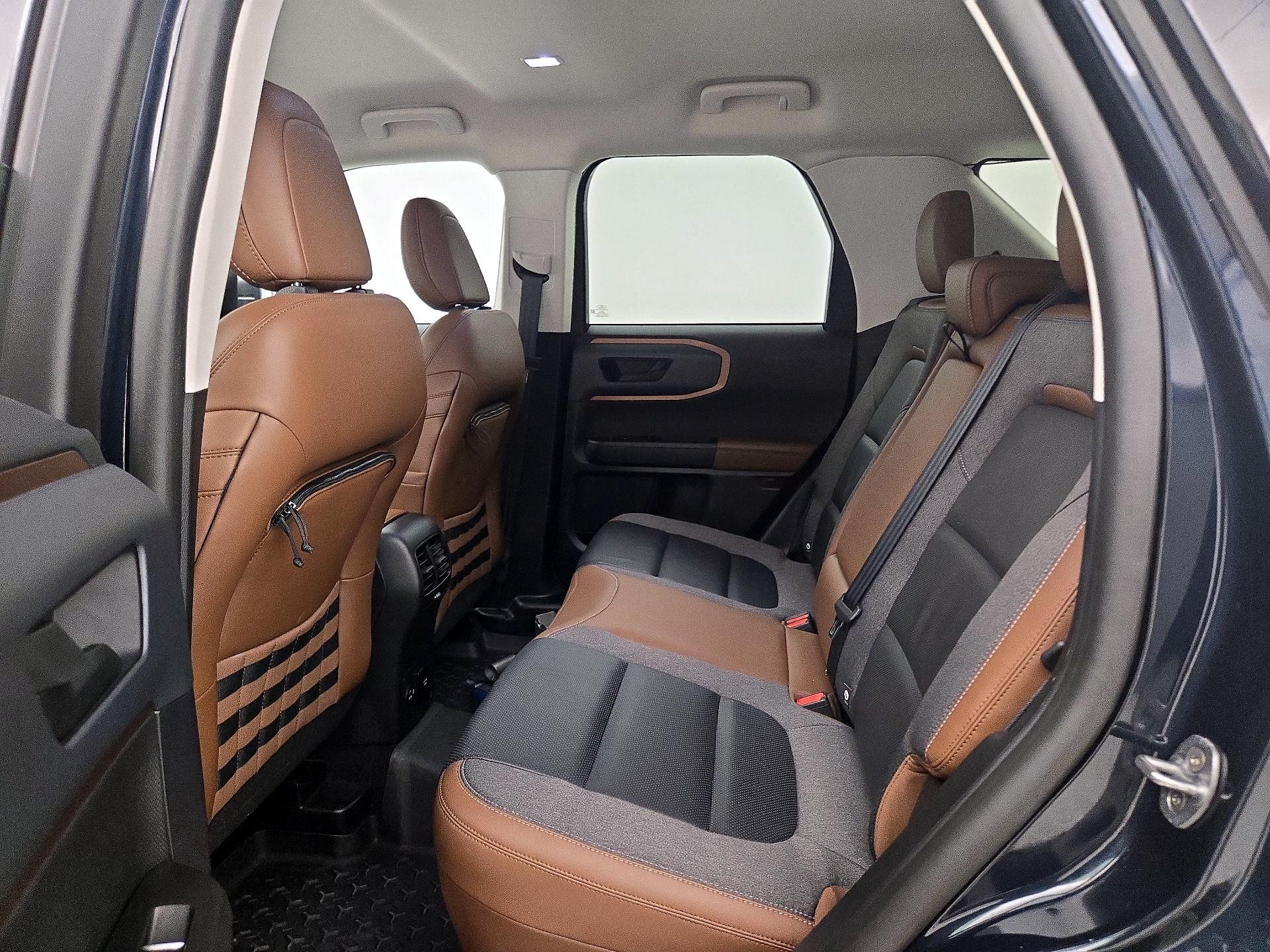 Thumbnail: 2021 Ford Bronco Sport - 19