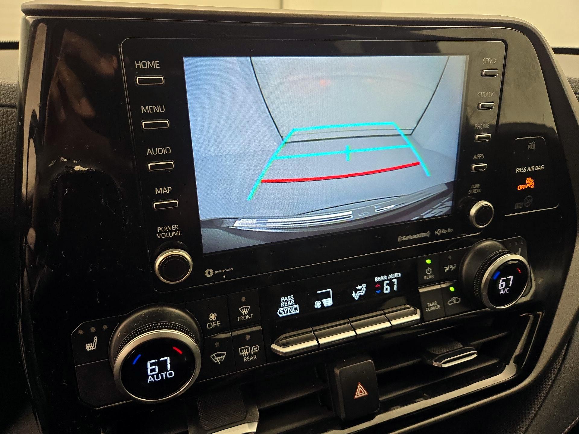 Thumbnail: 2022 Toyota Highlander - 14