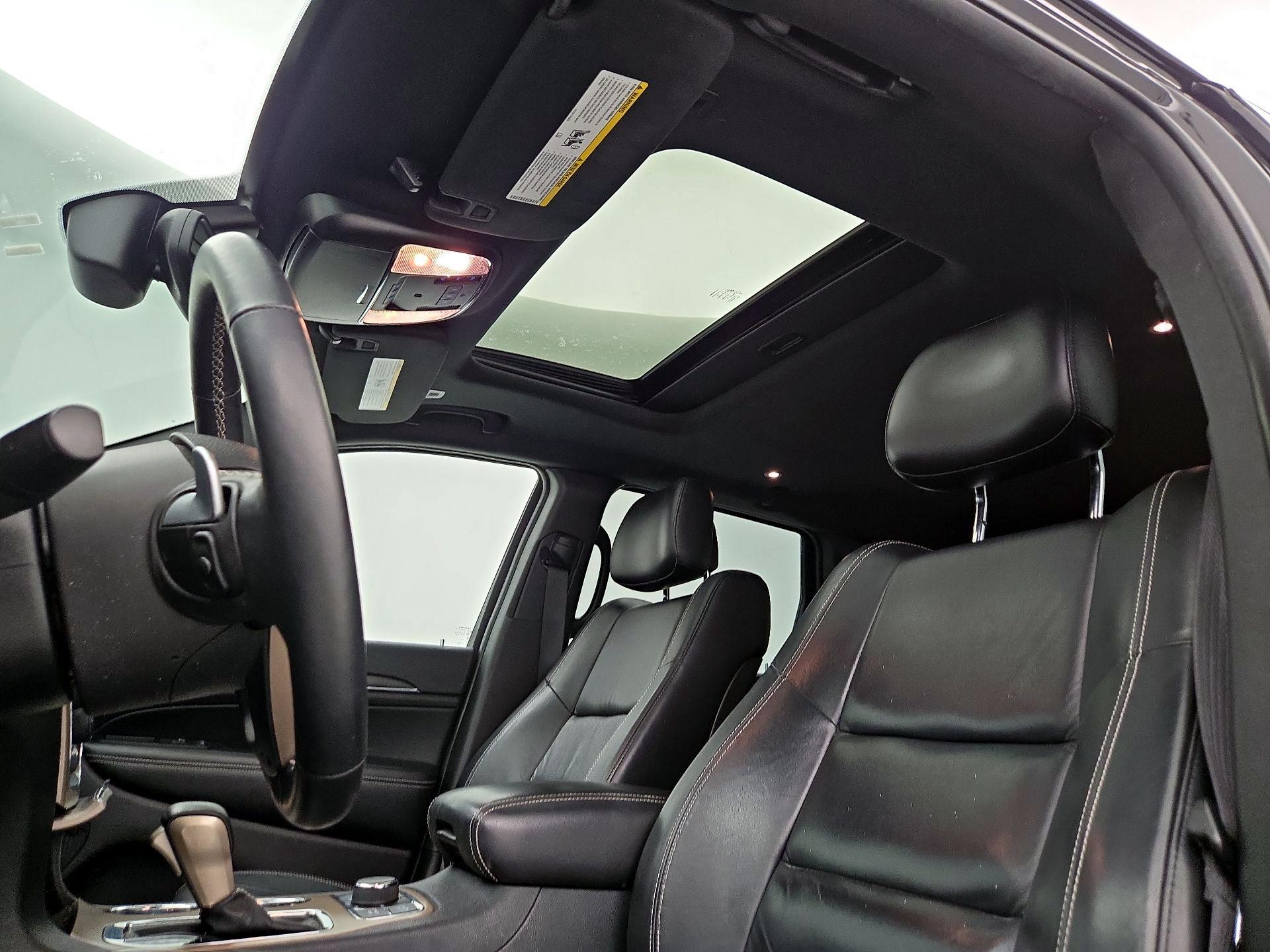 Thumbnail: 2017 Jeep Grand Cherokee - 20