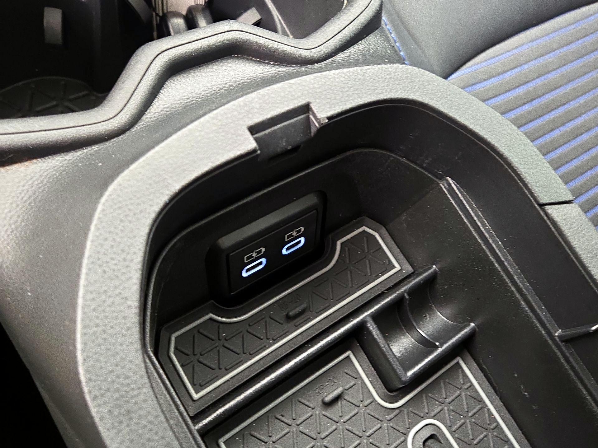 Thumbnail: 2023 Toyota RAV4 - 18