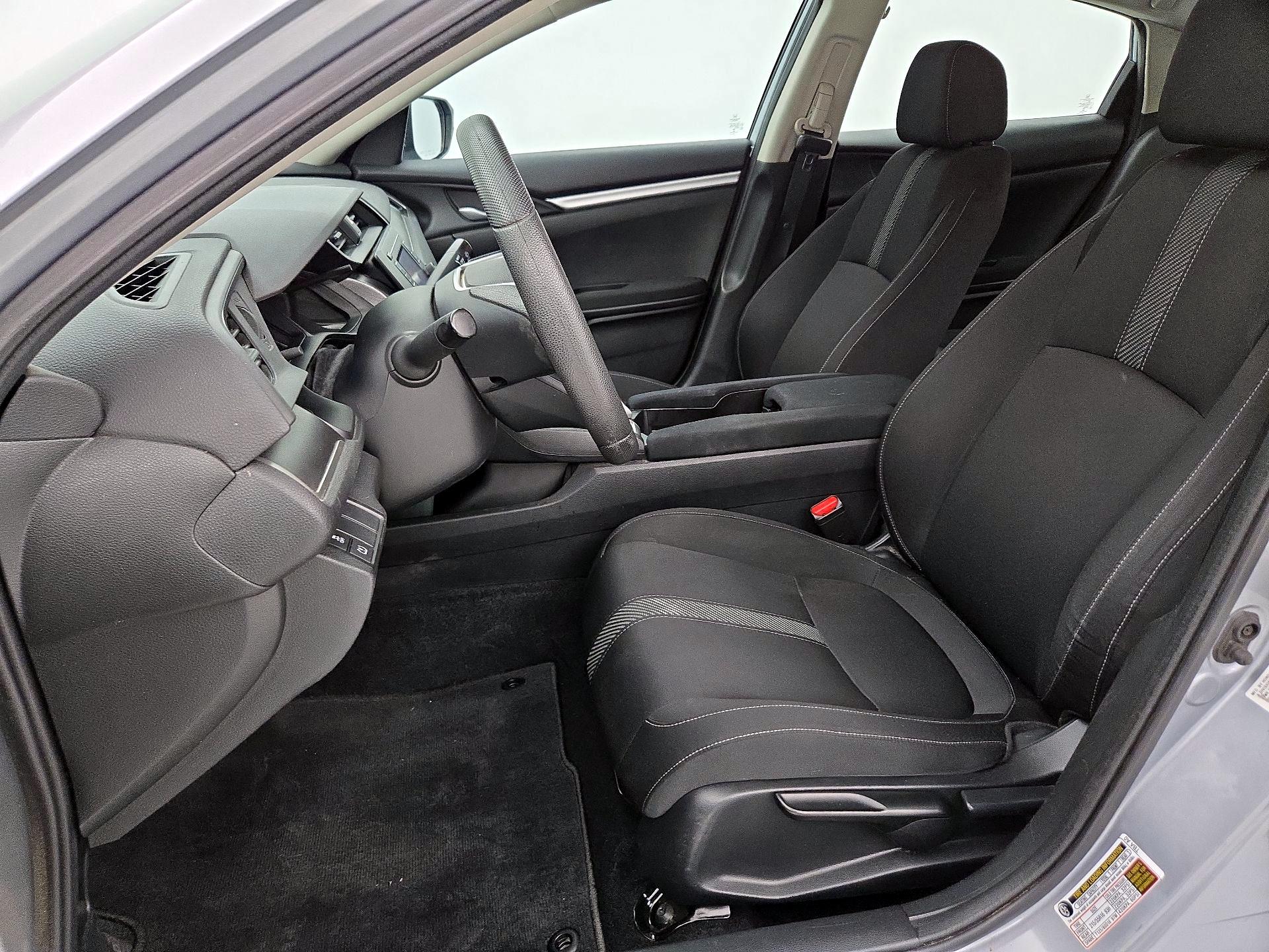 Thumbnail: 2016 Honda Civic - 11