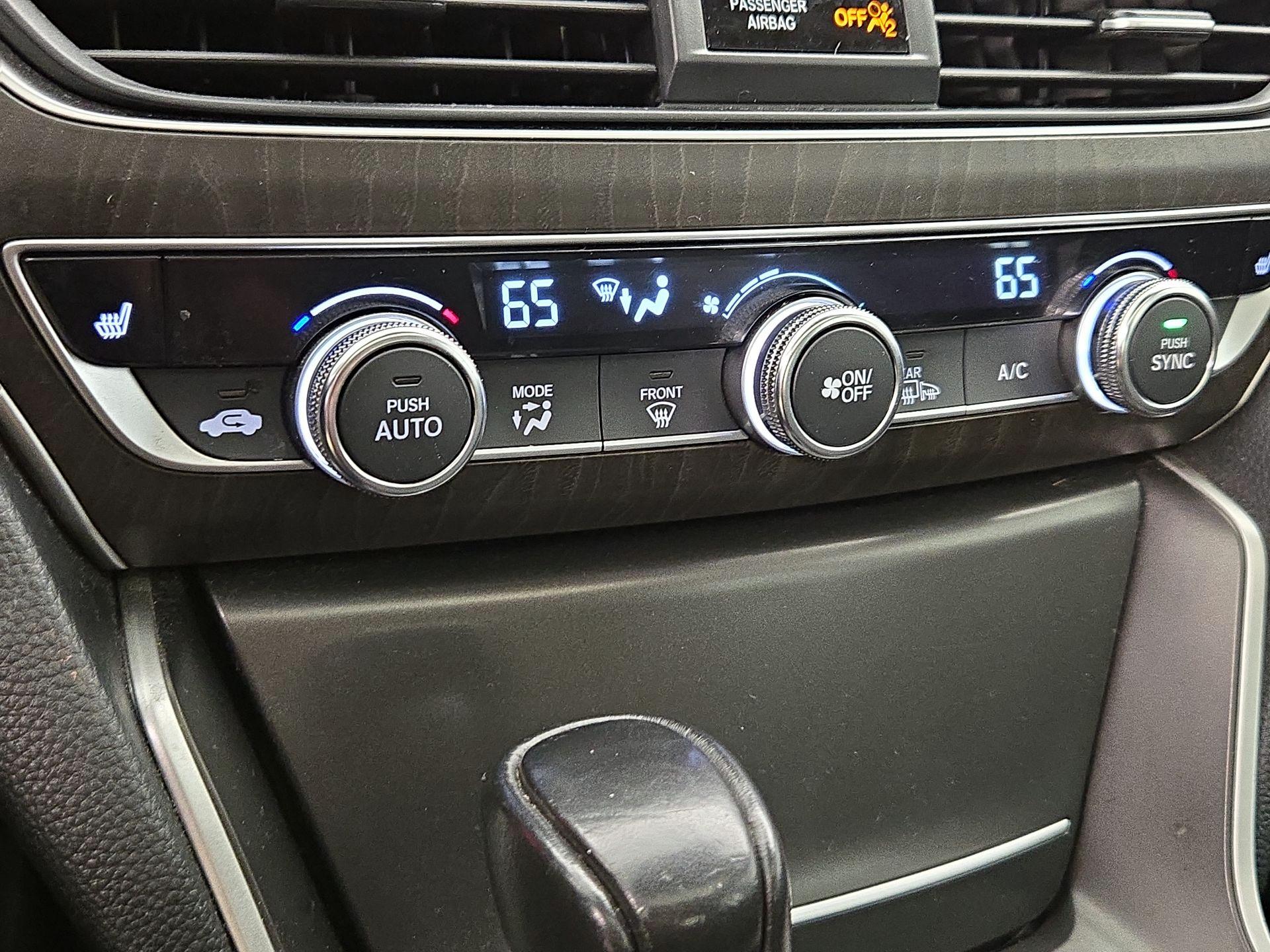 Thumbnail: 2018 Honda Accord - 16