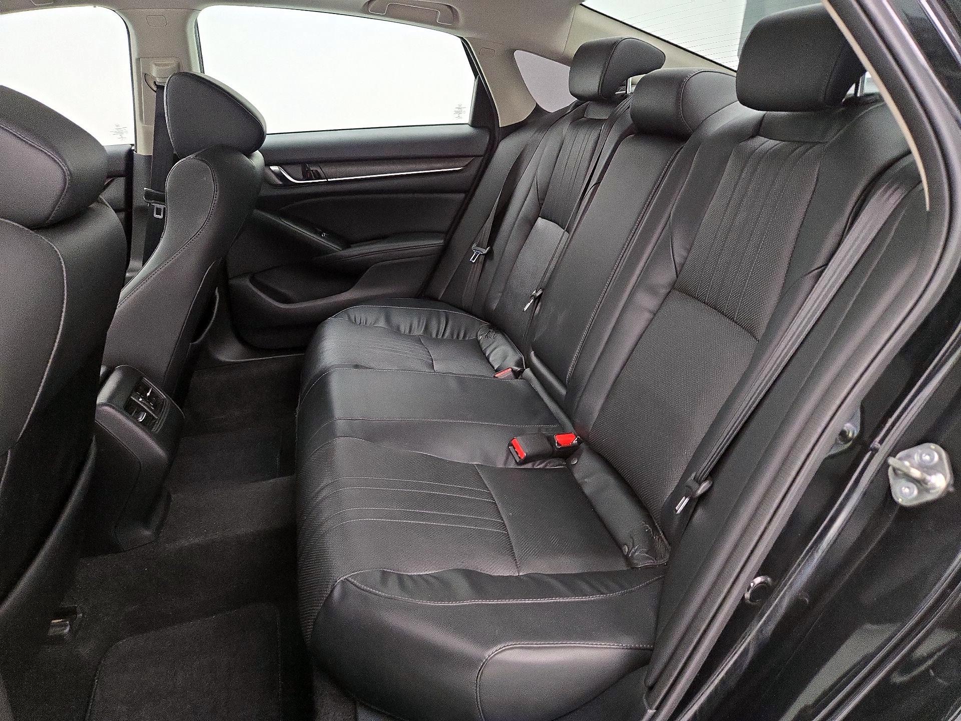 Thumbnail: 2018 Honda Accord - 20