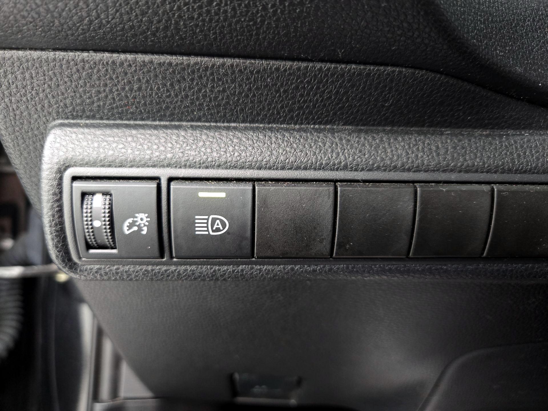 Thumbnail: 2020 Toyota Corolla - 13