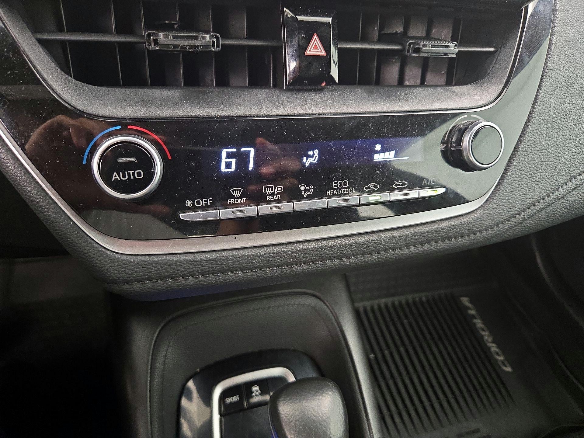 Thumbnail: 2020 Toyota Corolla - 16