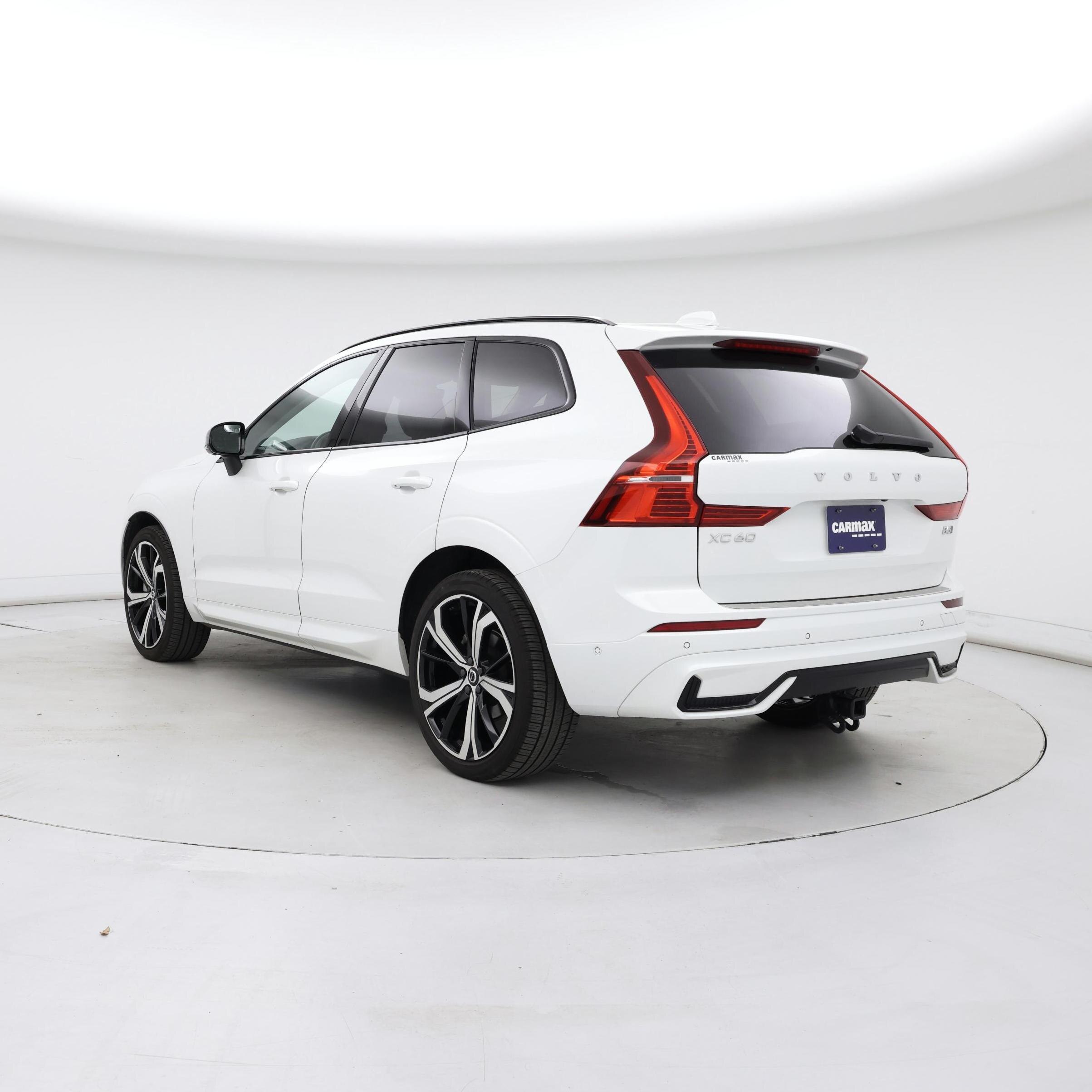 Thumbnail: 2025 Volvo XC60 - 2