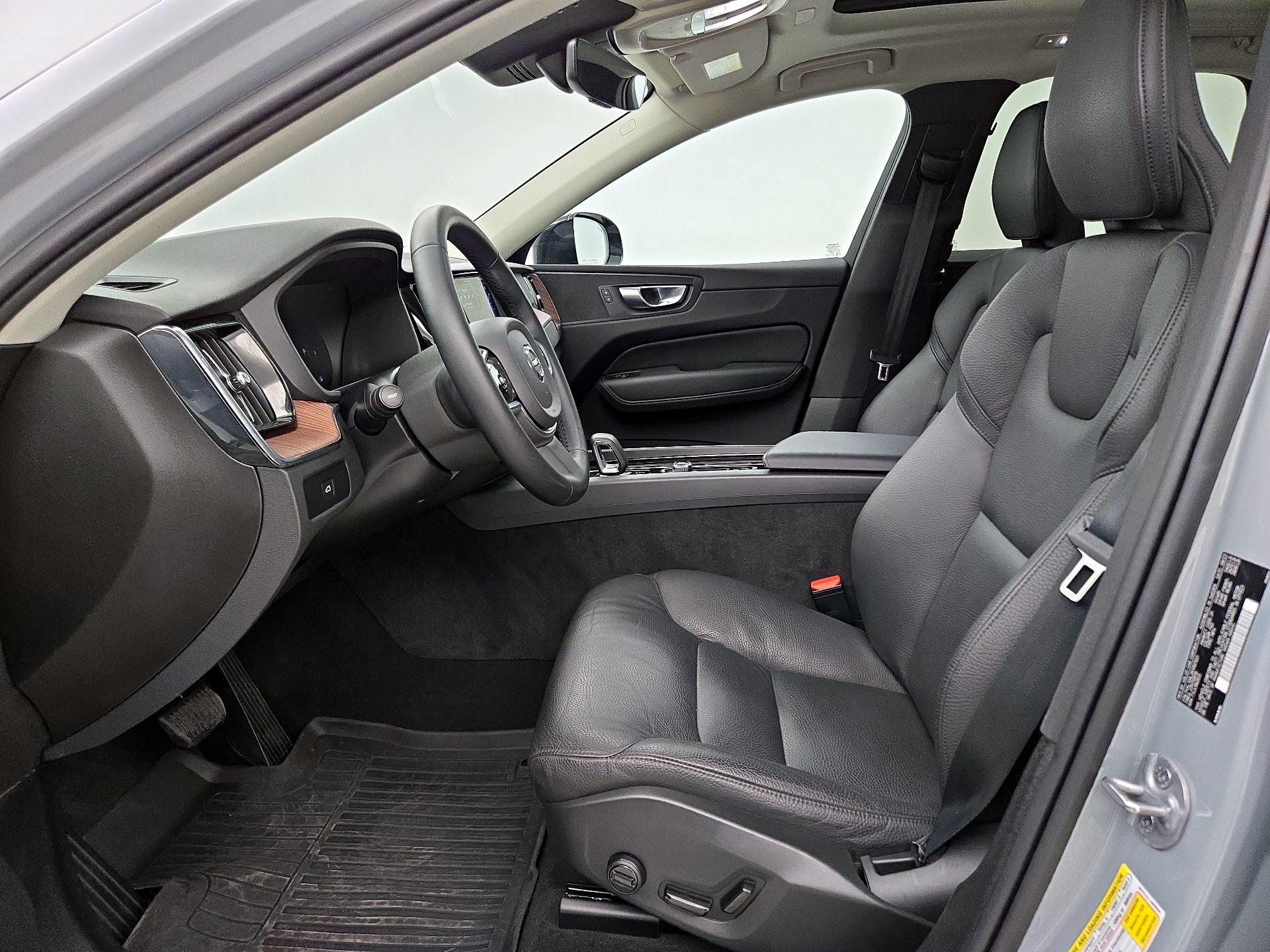 Thumbnail: 2024 Volvo XC60 - 11