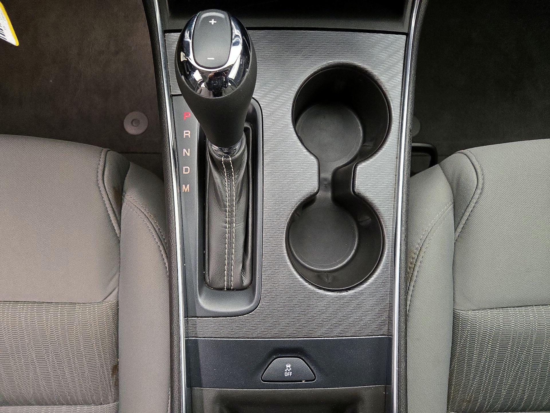 Thumbnail: 2015 Chevrolet Impala - 16