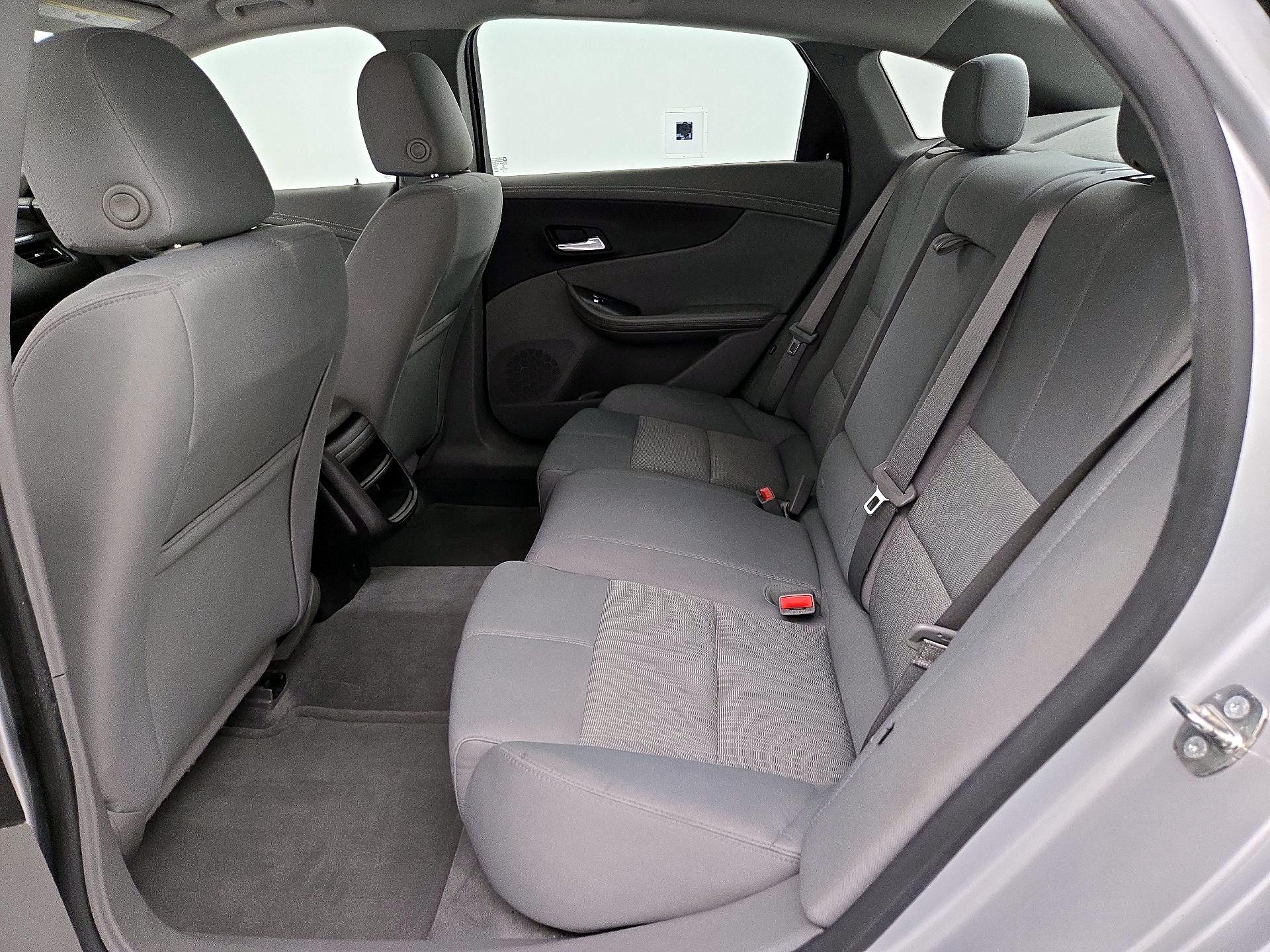 Thumbnail: 2015 Chevrolet Impala - 18