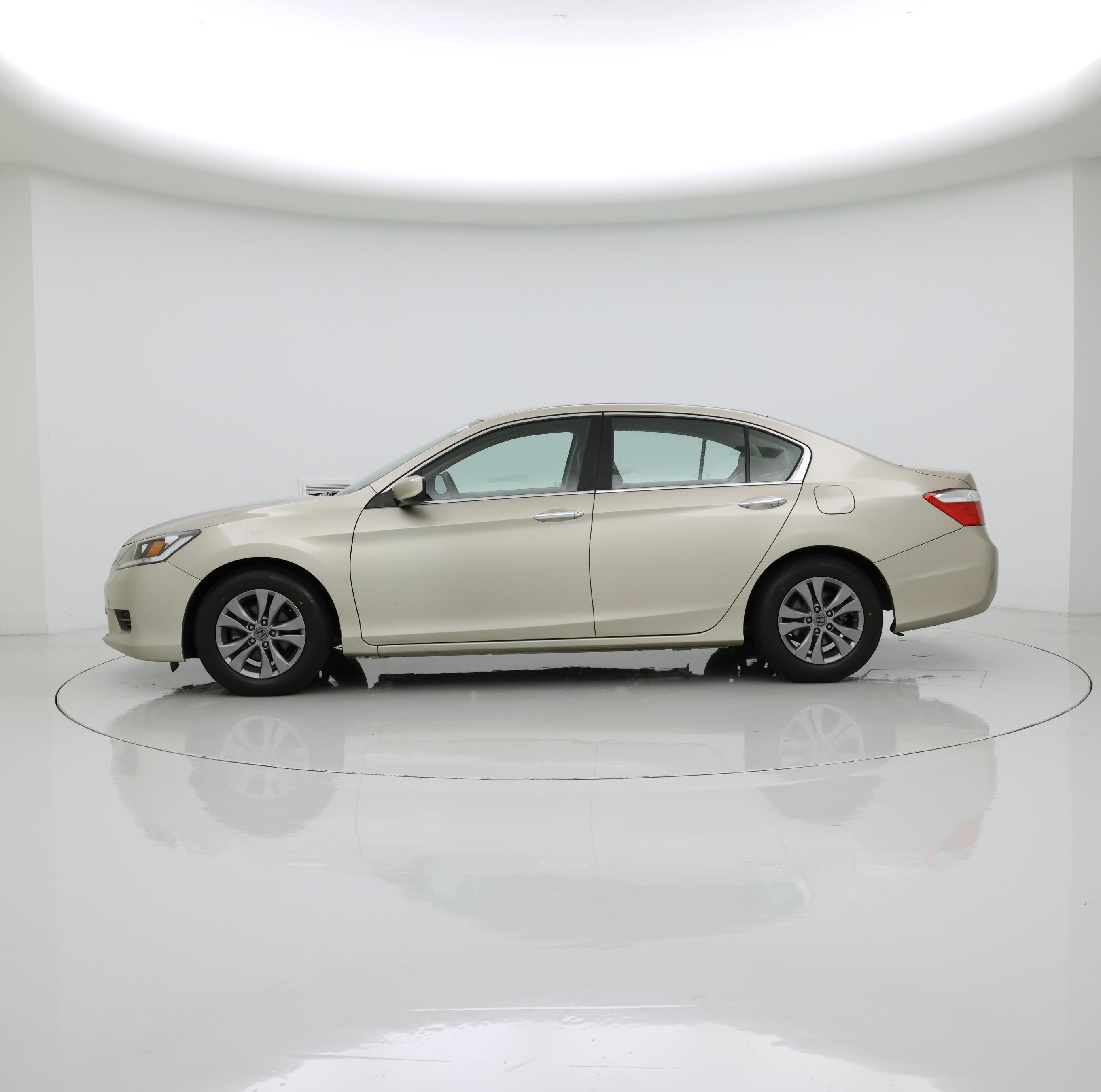 Thumbnail: 2015 Honda Accord - 3