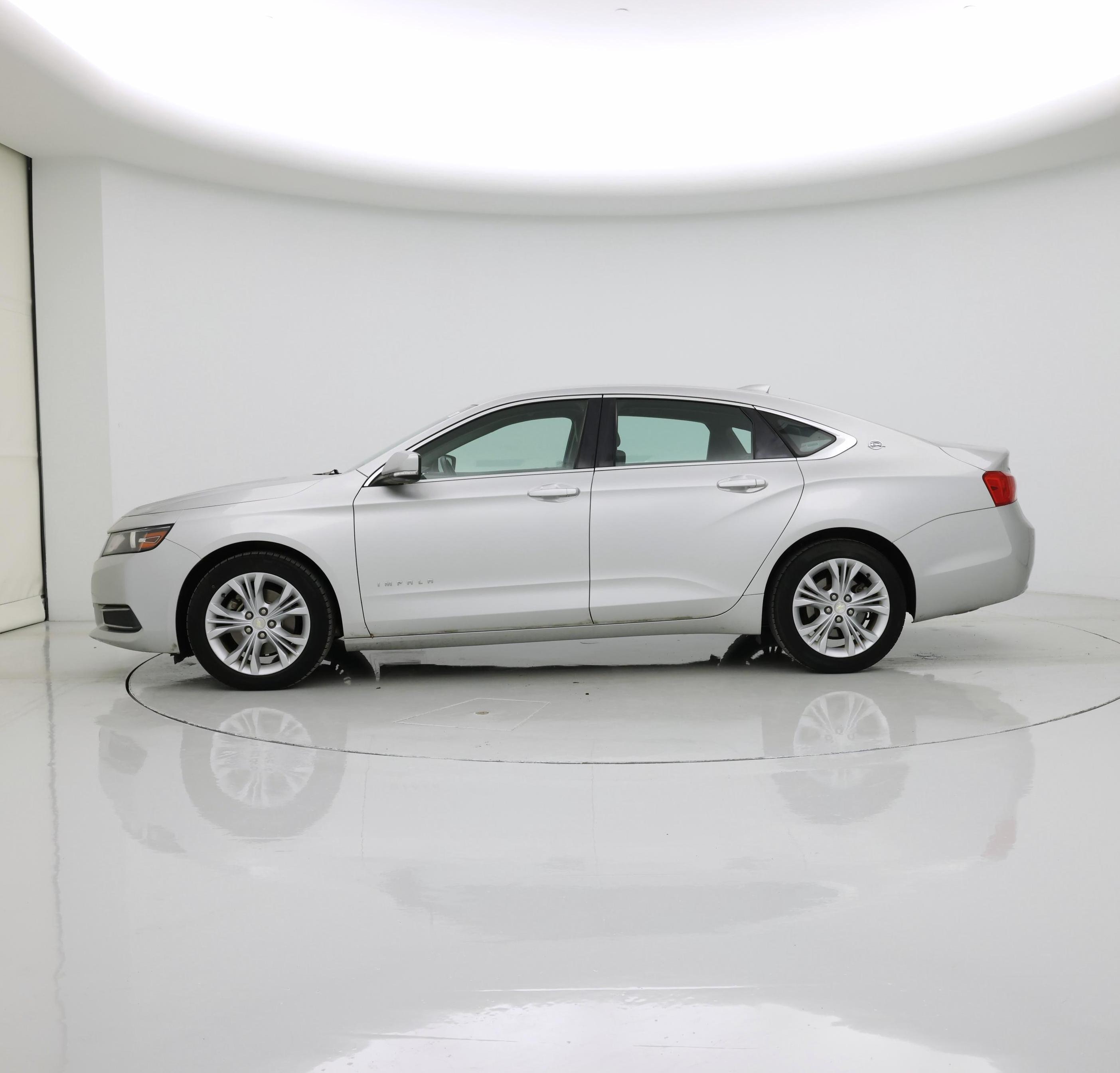 Thumbnail: 2015 Chevrolet Impala - 3