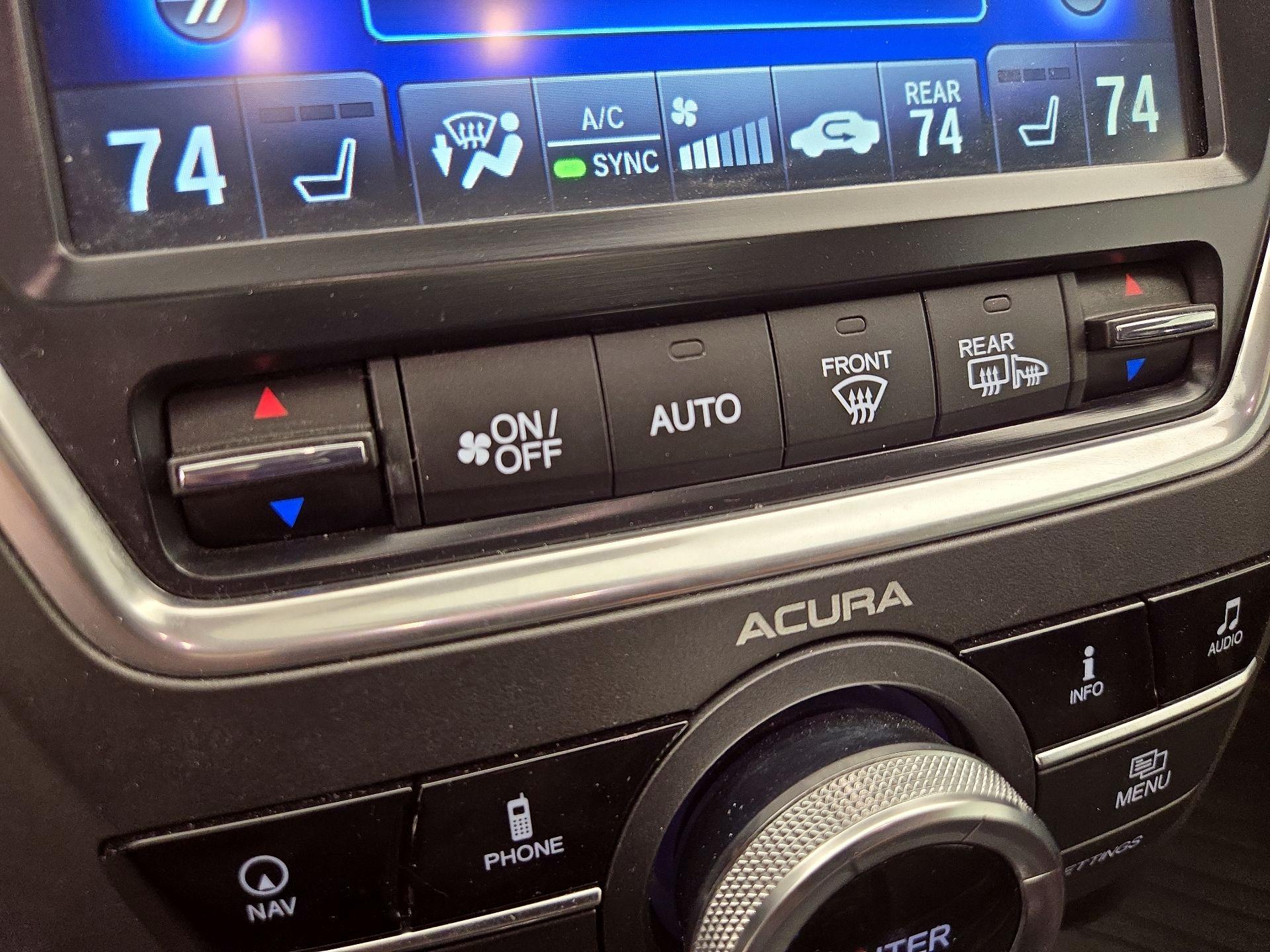 Thumbnail: 2017 Acura MDX - 17