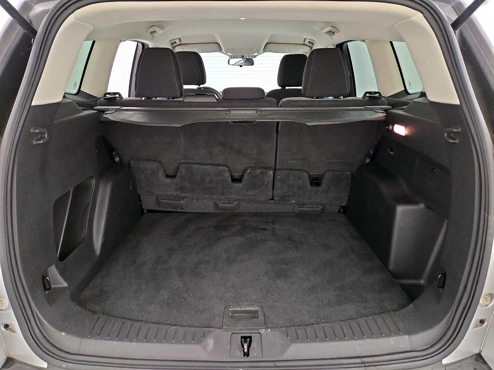 Thumbnail: 2016 Ford Escape - 20