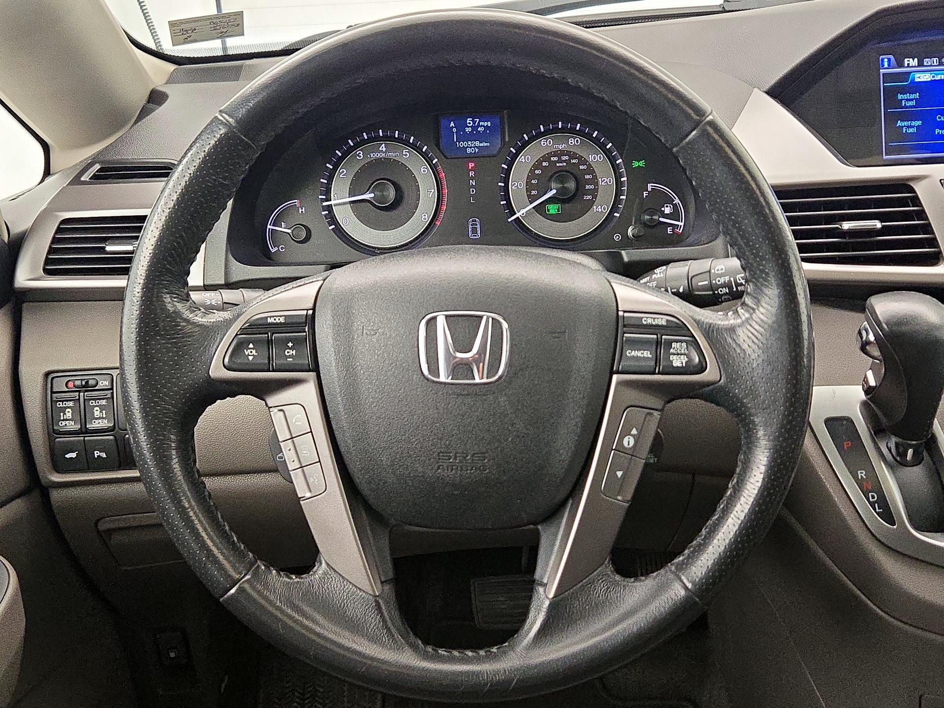 Thumbnail: 2015 Honda Odyssey - 10