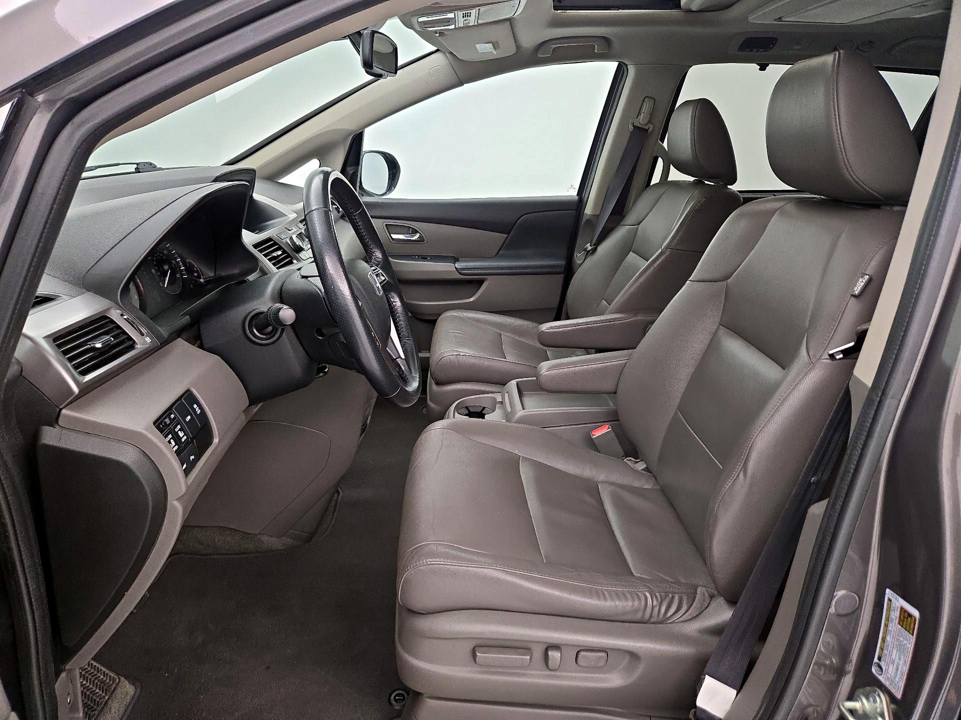 Thumbnail: 2015 Honda Odyssey - 11