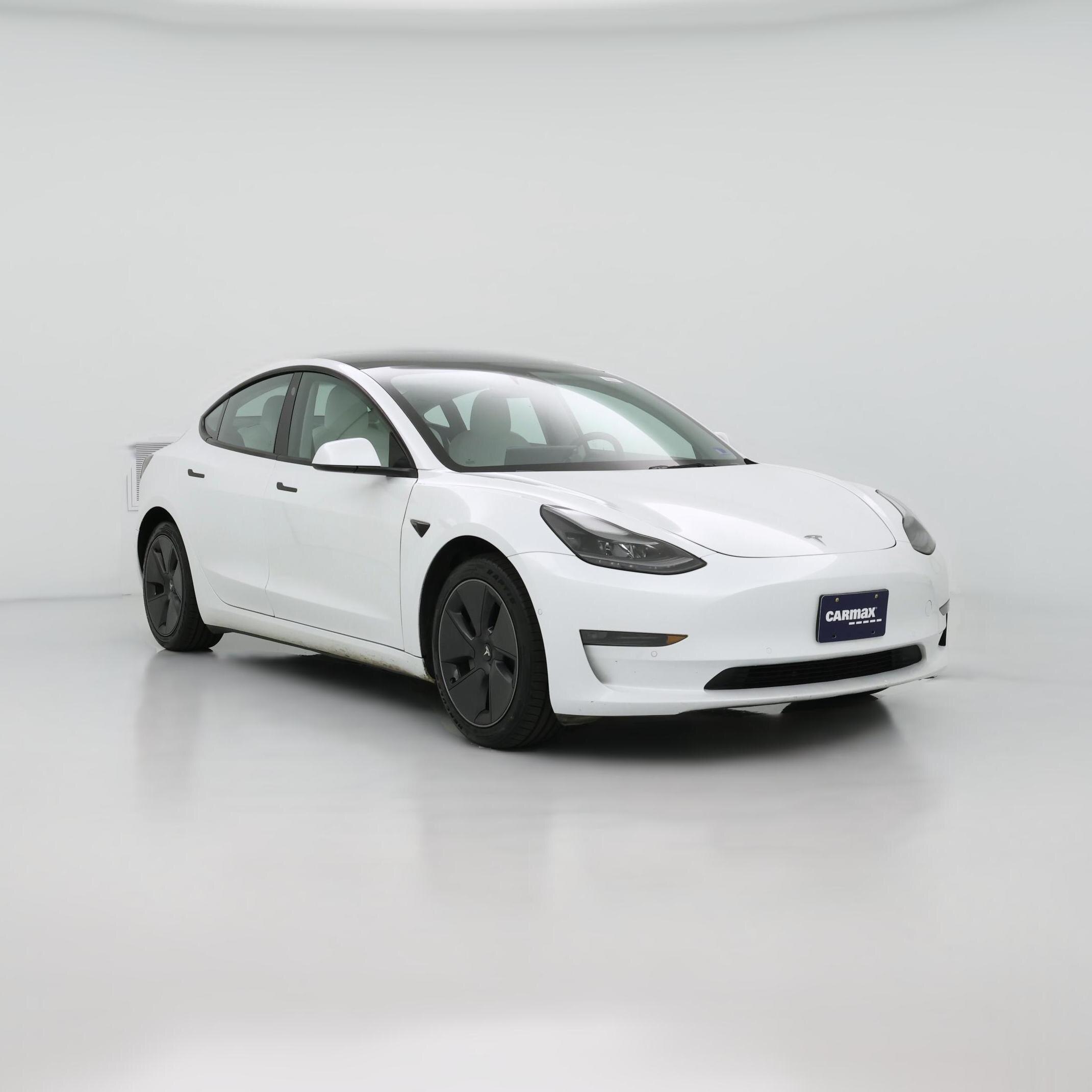 Thumbnail: 2022 Tesla Model 3 - 1