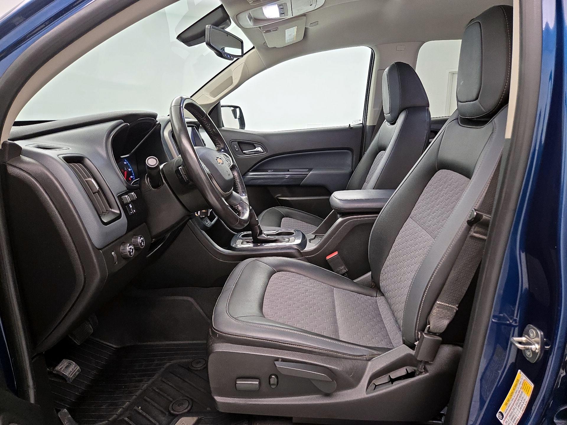 Thumbnail: 2019 Chevrolet Colorado - 11