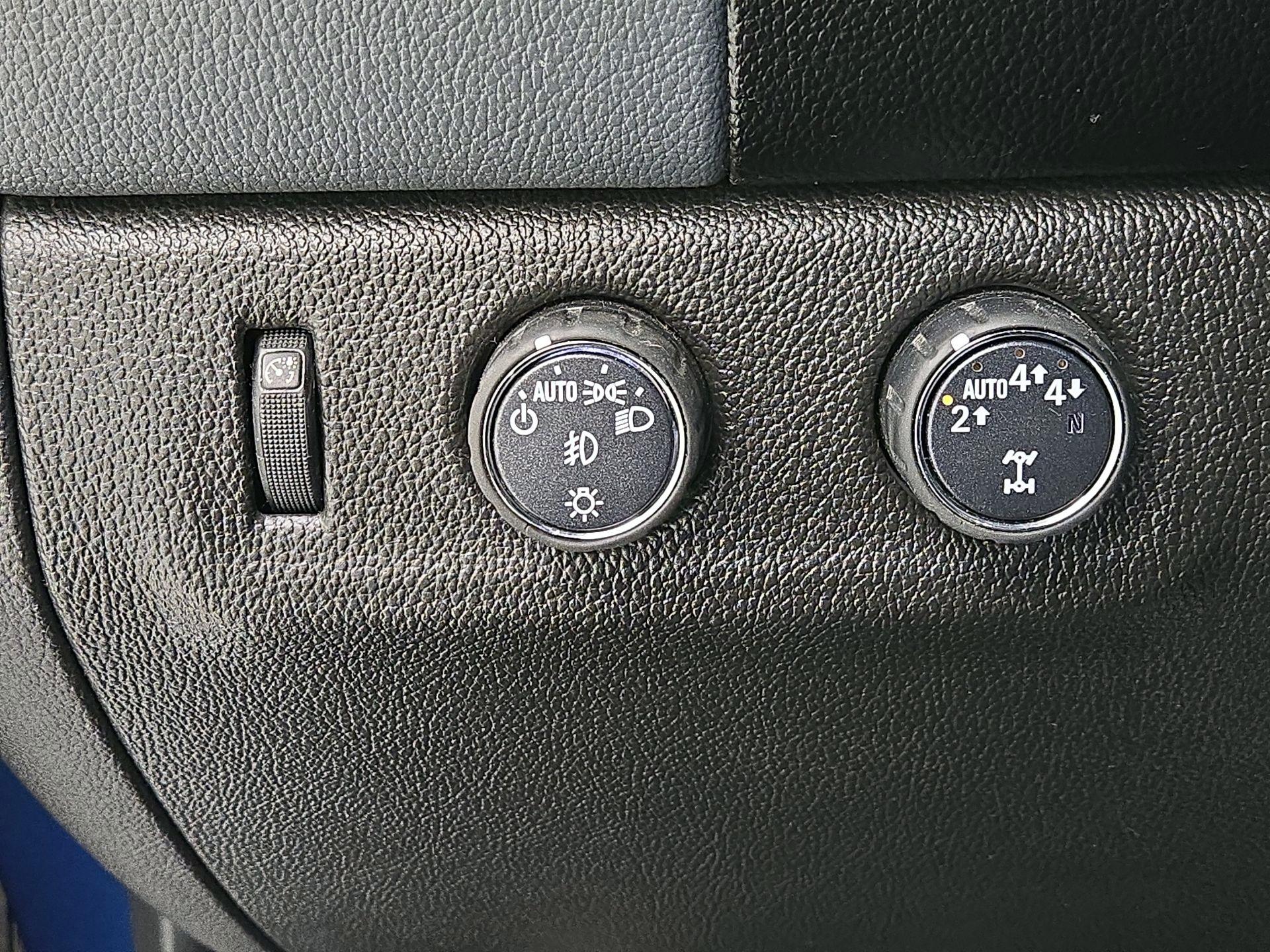 Thumbnail: 2019 Chevrolet Colorado - 13