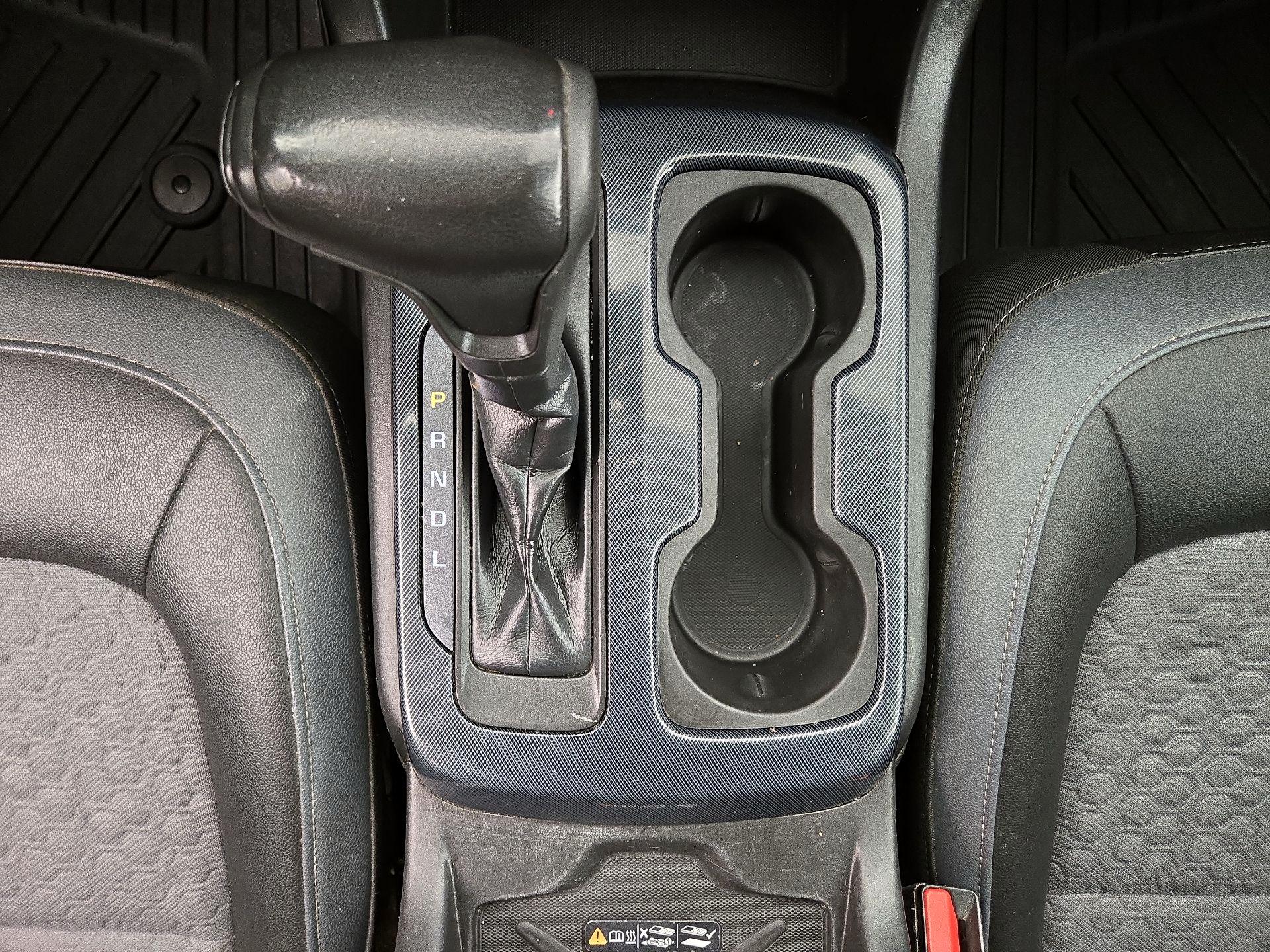 Thumbnail: 2019 Chevrolet Colorado - 18