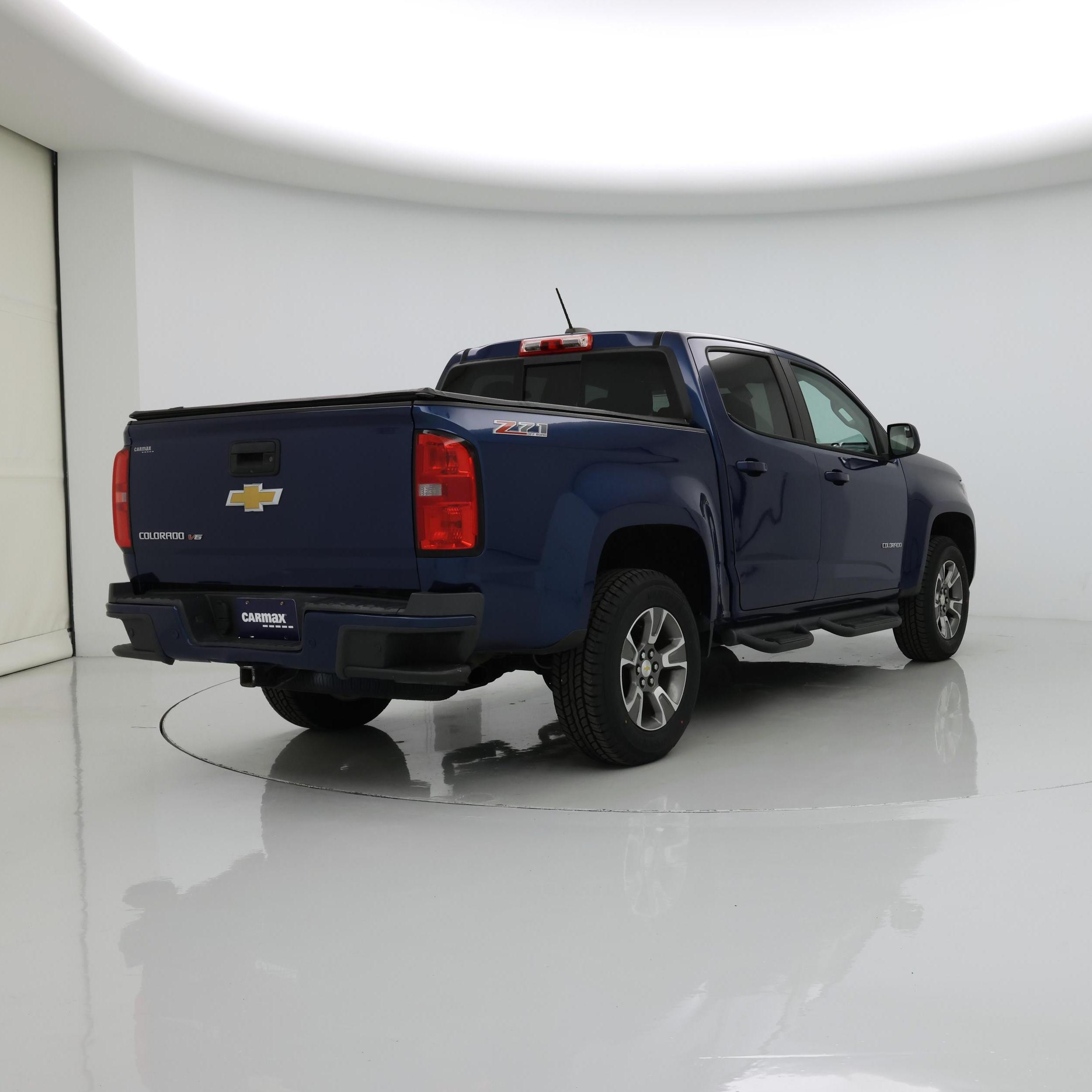 Thumbnail: 2019 Chevrolet Colorado - 8