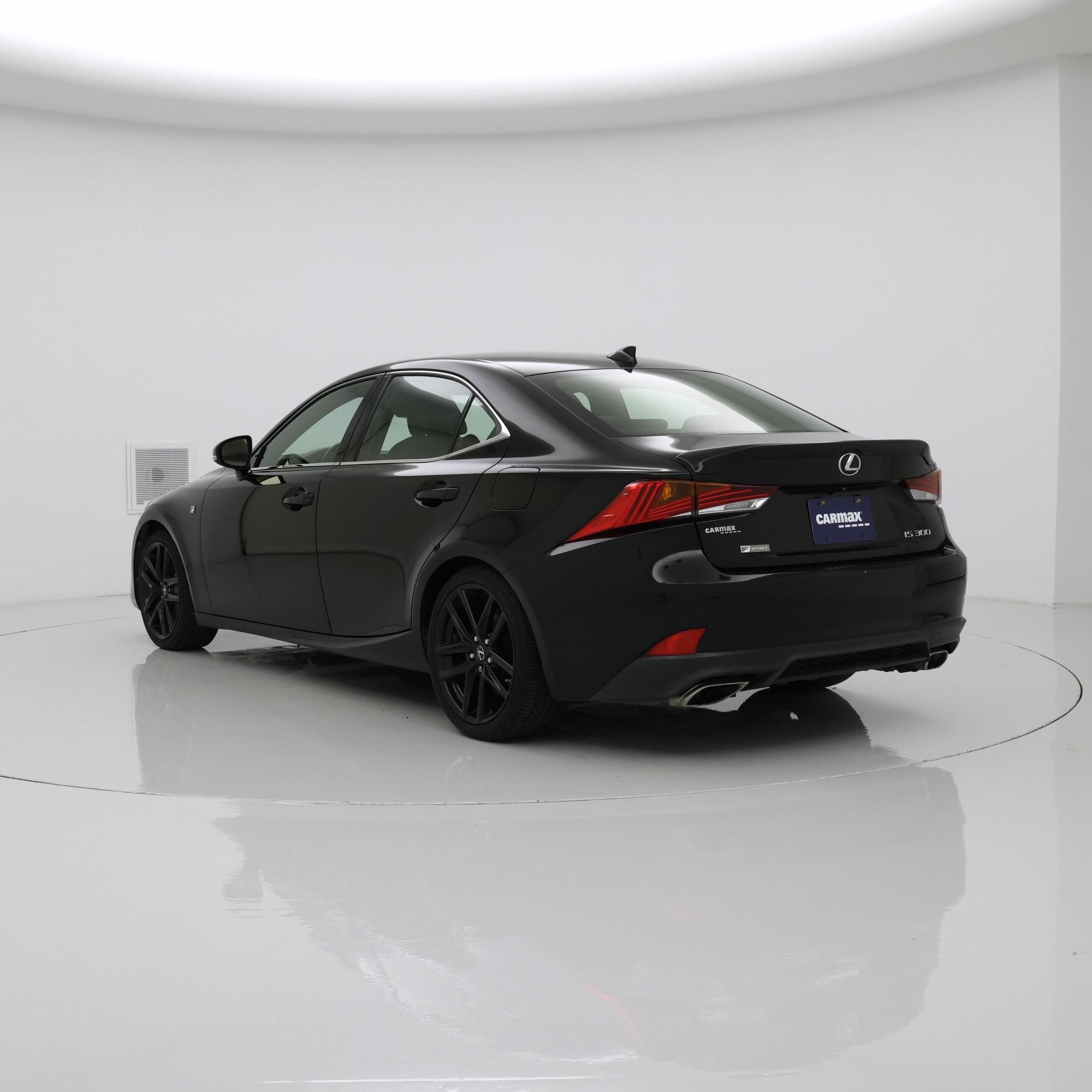 Thumbnail: 2018 Lexus IS - 2