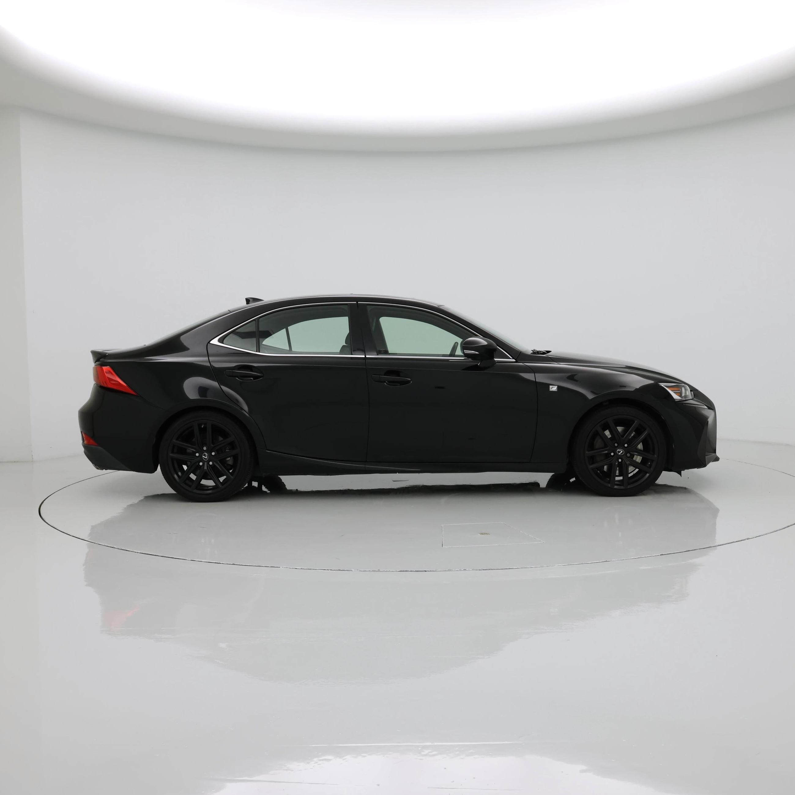 Thumbnail: 2018 Lexus IS - 7