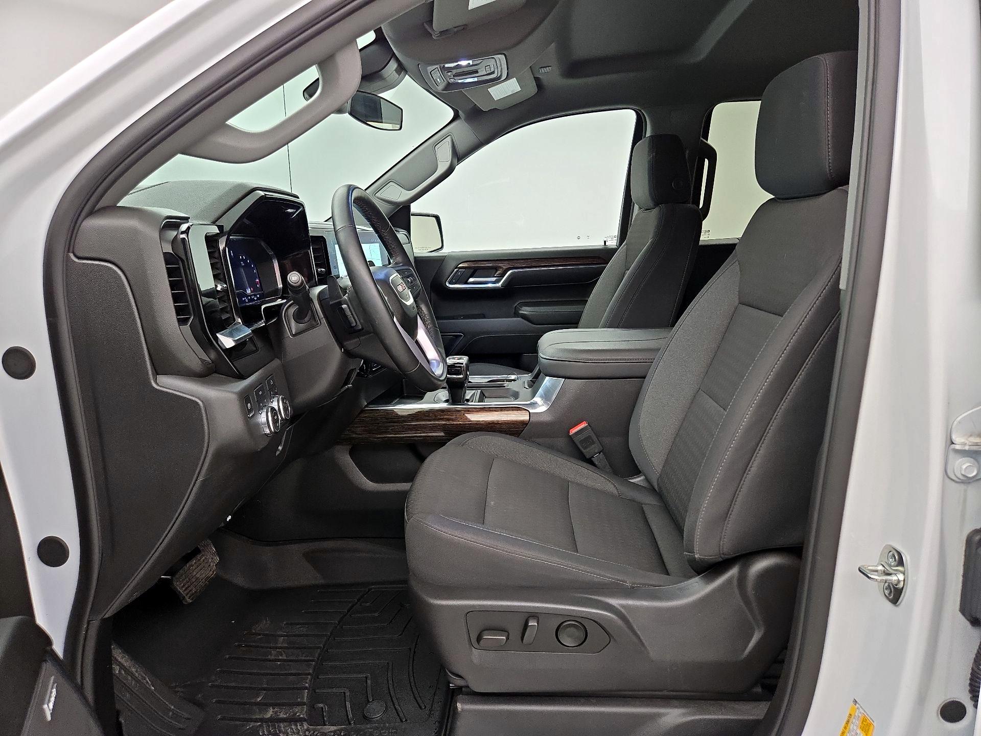 Thumbnail: 2025 GMC Sierra 1500 - 11