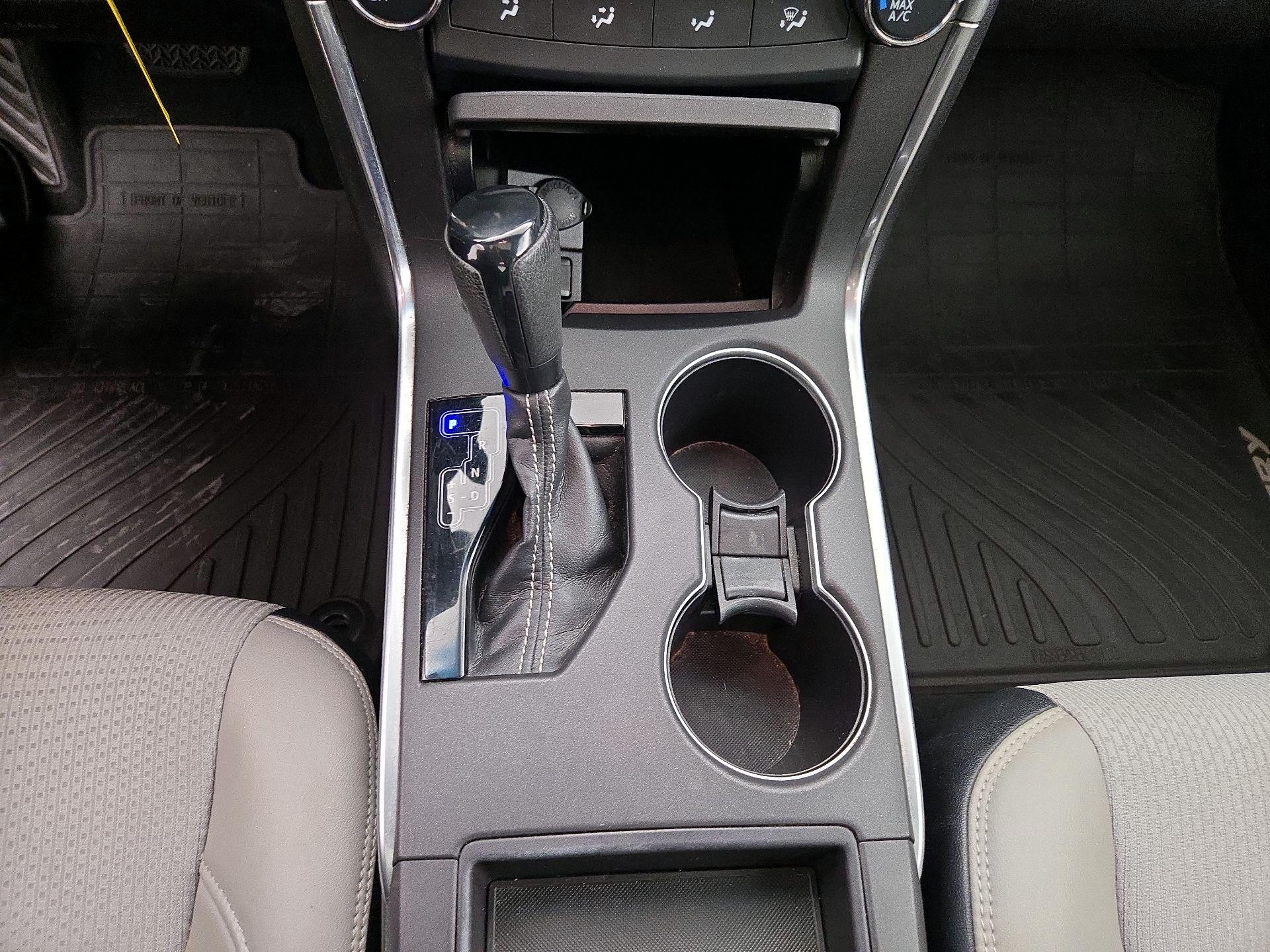 Thumbnail: 2017 Toyota Camry - 17