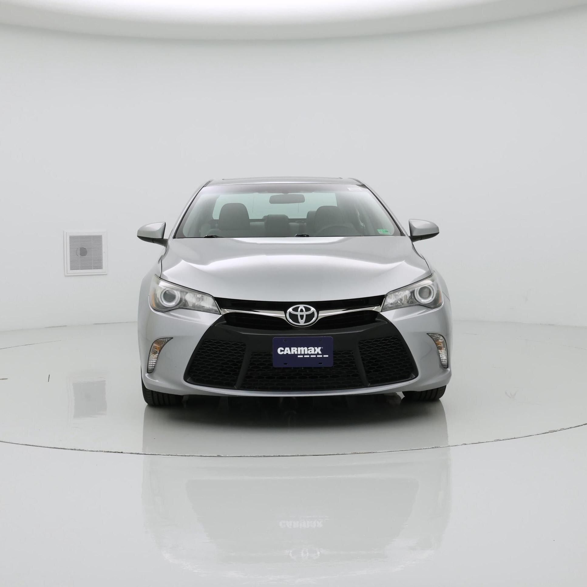 Thumbnail: 2017 Toyota Camry - 5