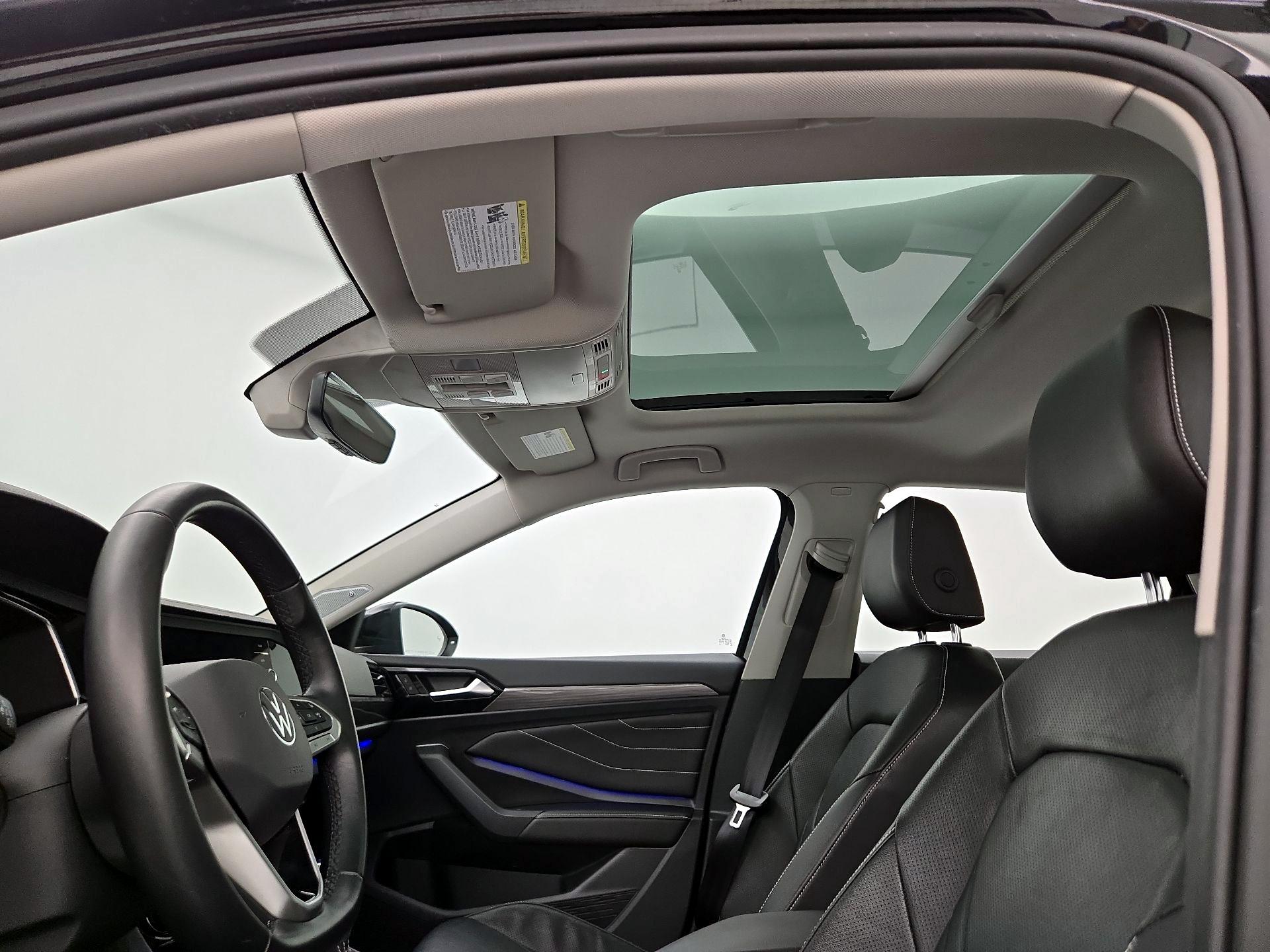 Thumbnail: 2022 Volkswagen Jetta - 20