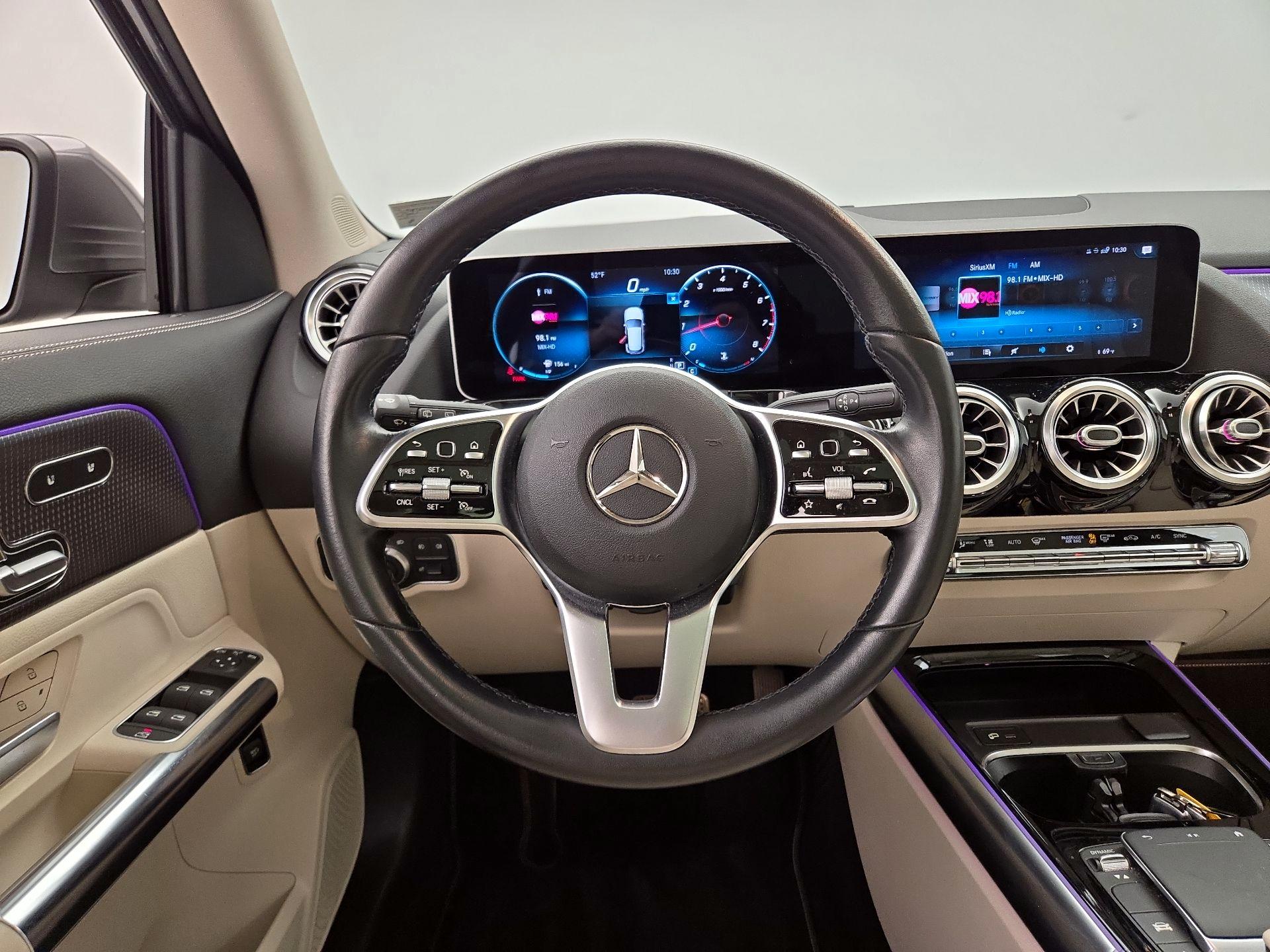 Thumbnail: 2021 Mercedes-Benz GLA - 10