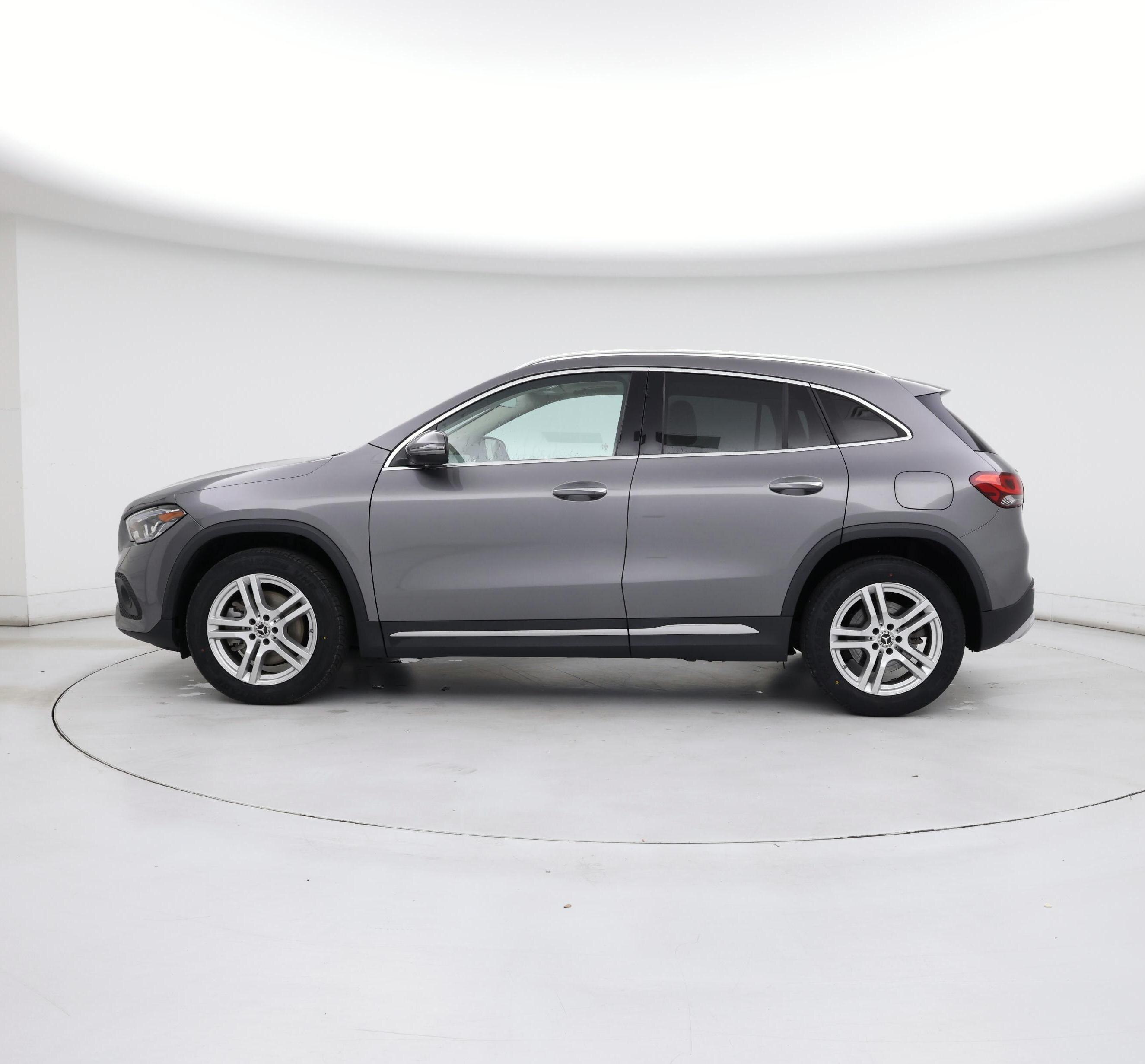 Thumbnail: 2021 Mercedes-Benz GLA - 3