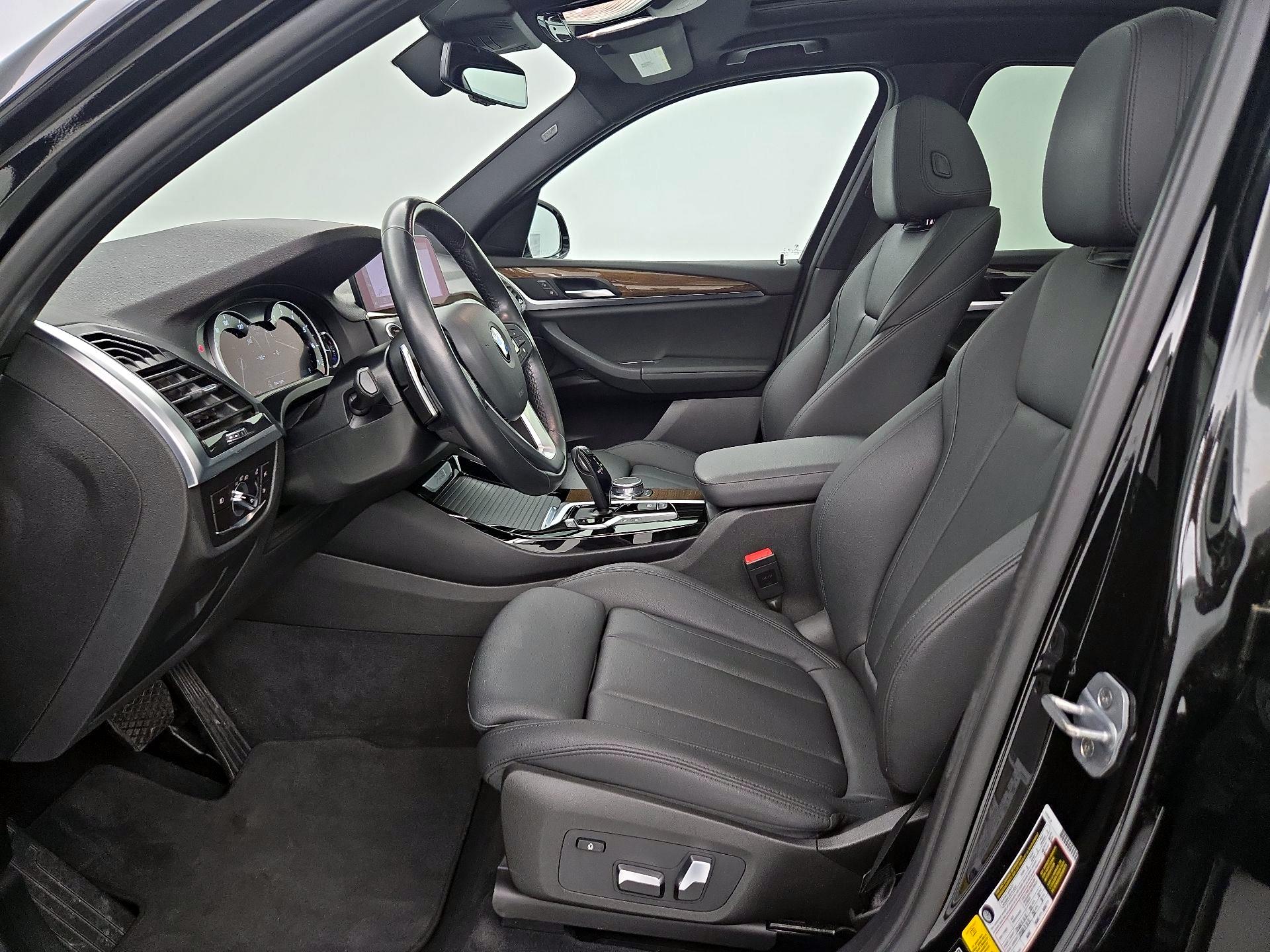 Thumbnail: 2019 BMW X3 - 11