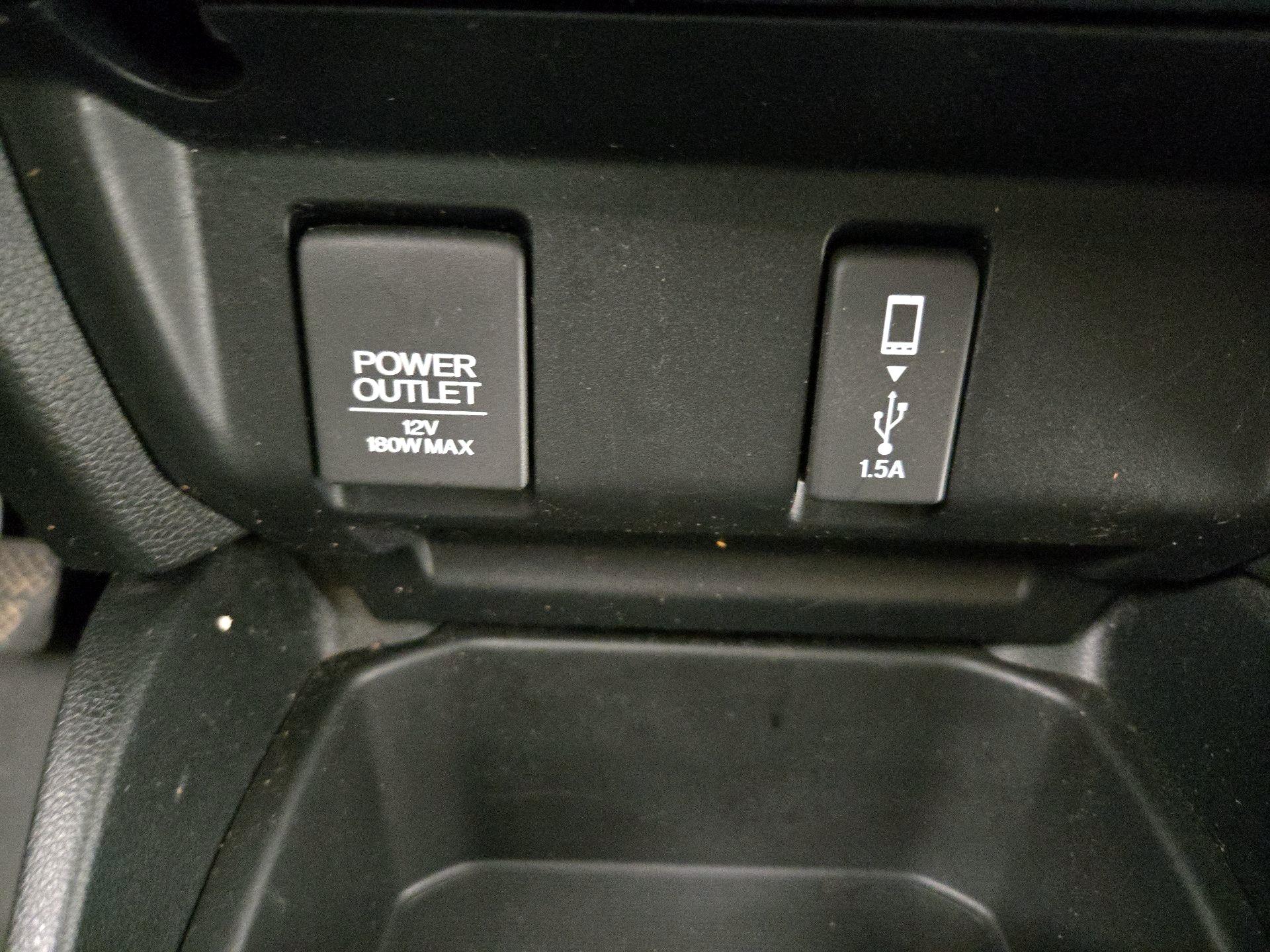 Thumbnail: 2018 Honda Fit - 18