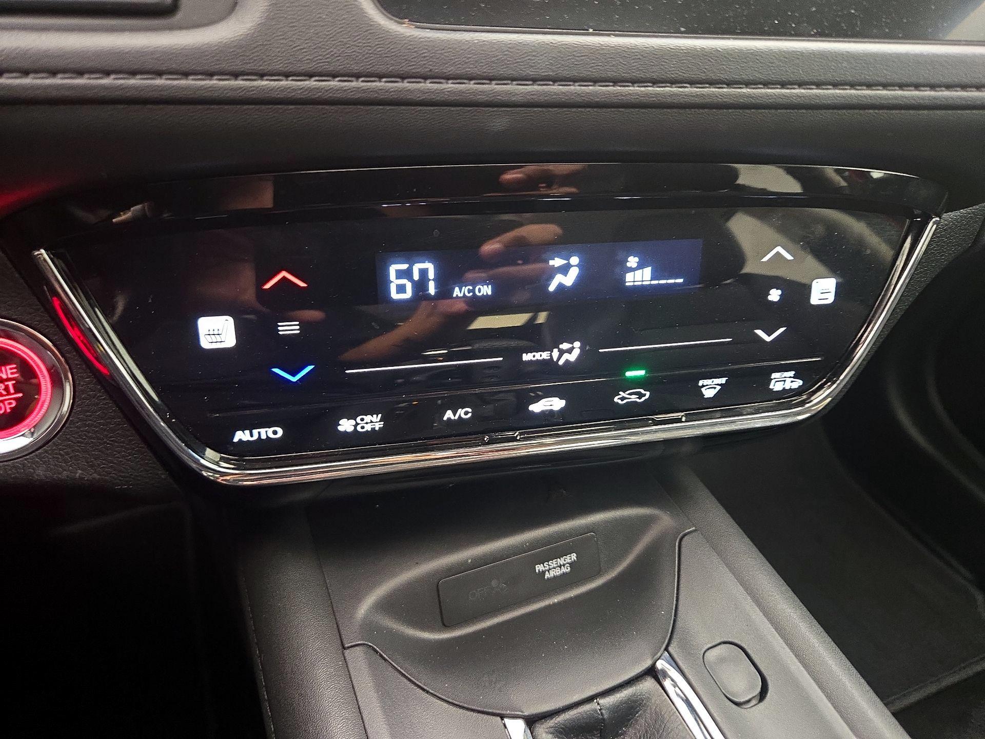 Thumbnail: 2019 Honda HR-V - 17