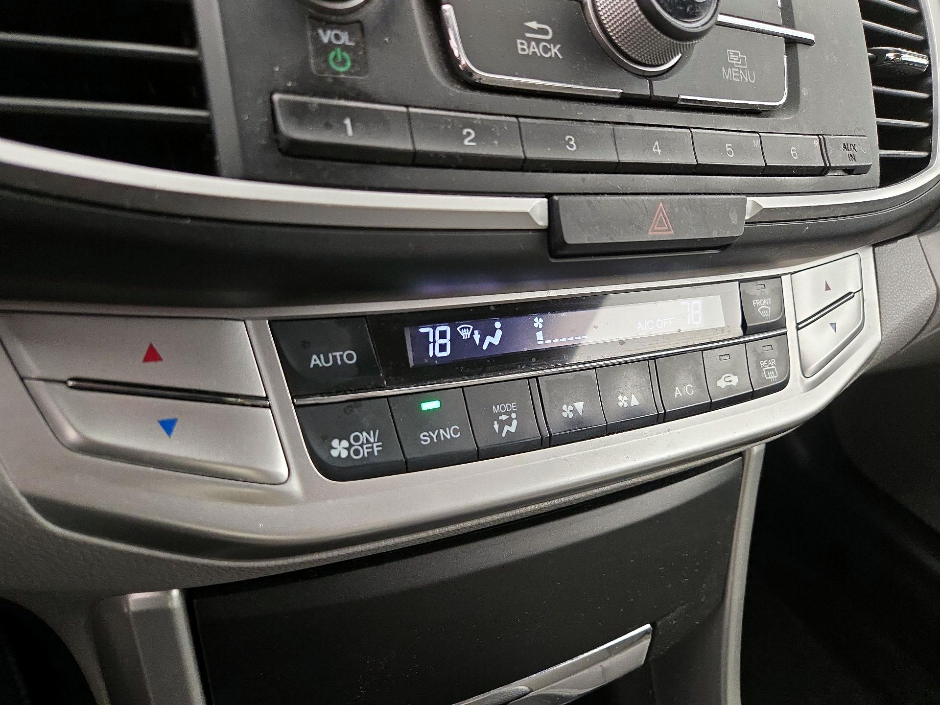 Thumbnail: 2014 Honda Accord - 16