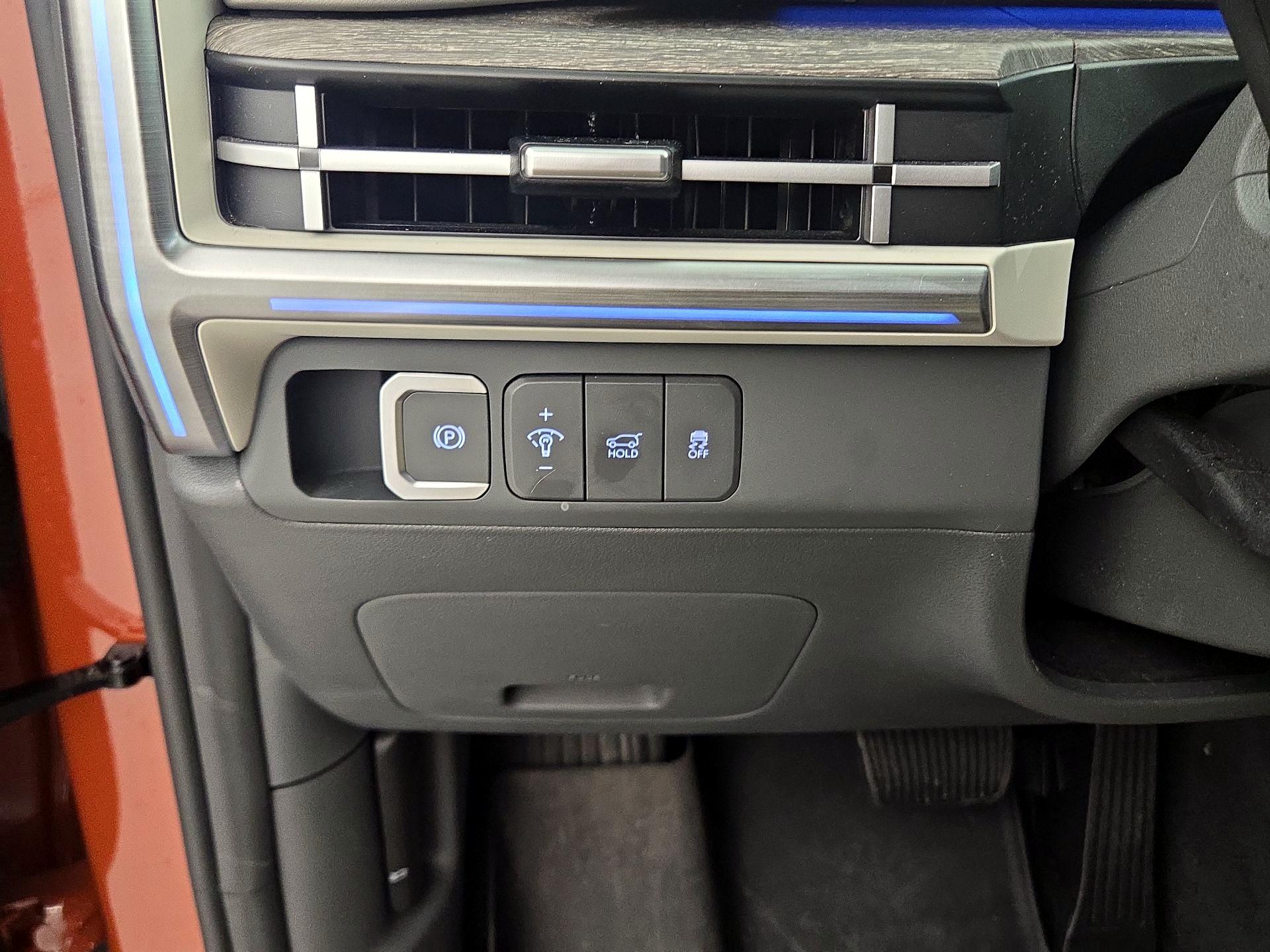 Thumbnail: 2024 Hyundai Santa Fe - 13