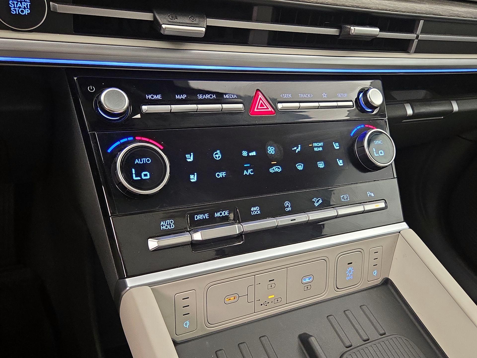 Thumbnail: 2024 Hyundai Santa Fe - 17