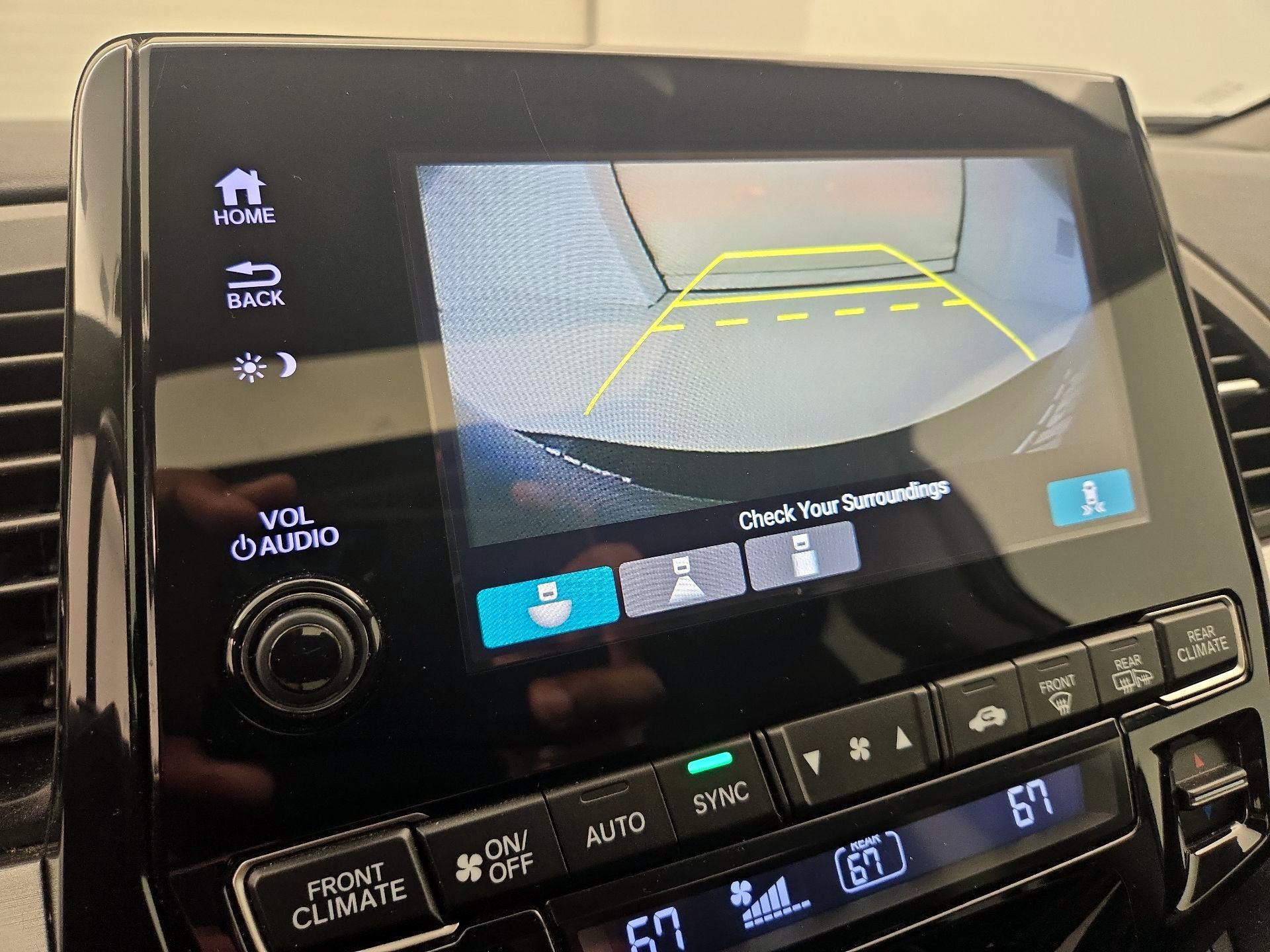 Thumbnail: 2019 Honda Odyssey - 15