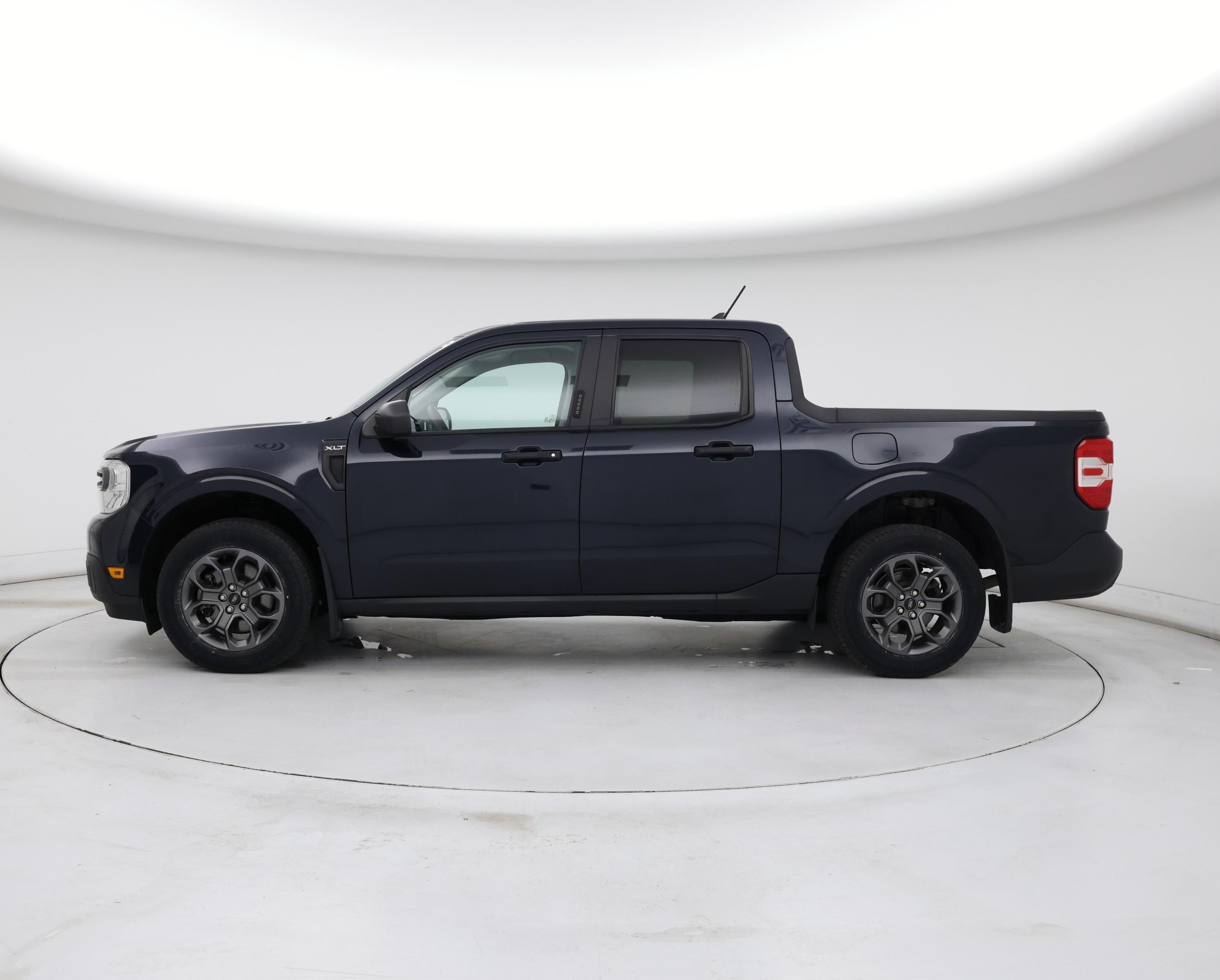 Thumbnail: 2022 Ford Maverick - 3