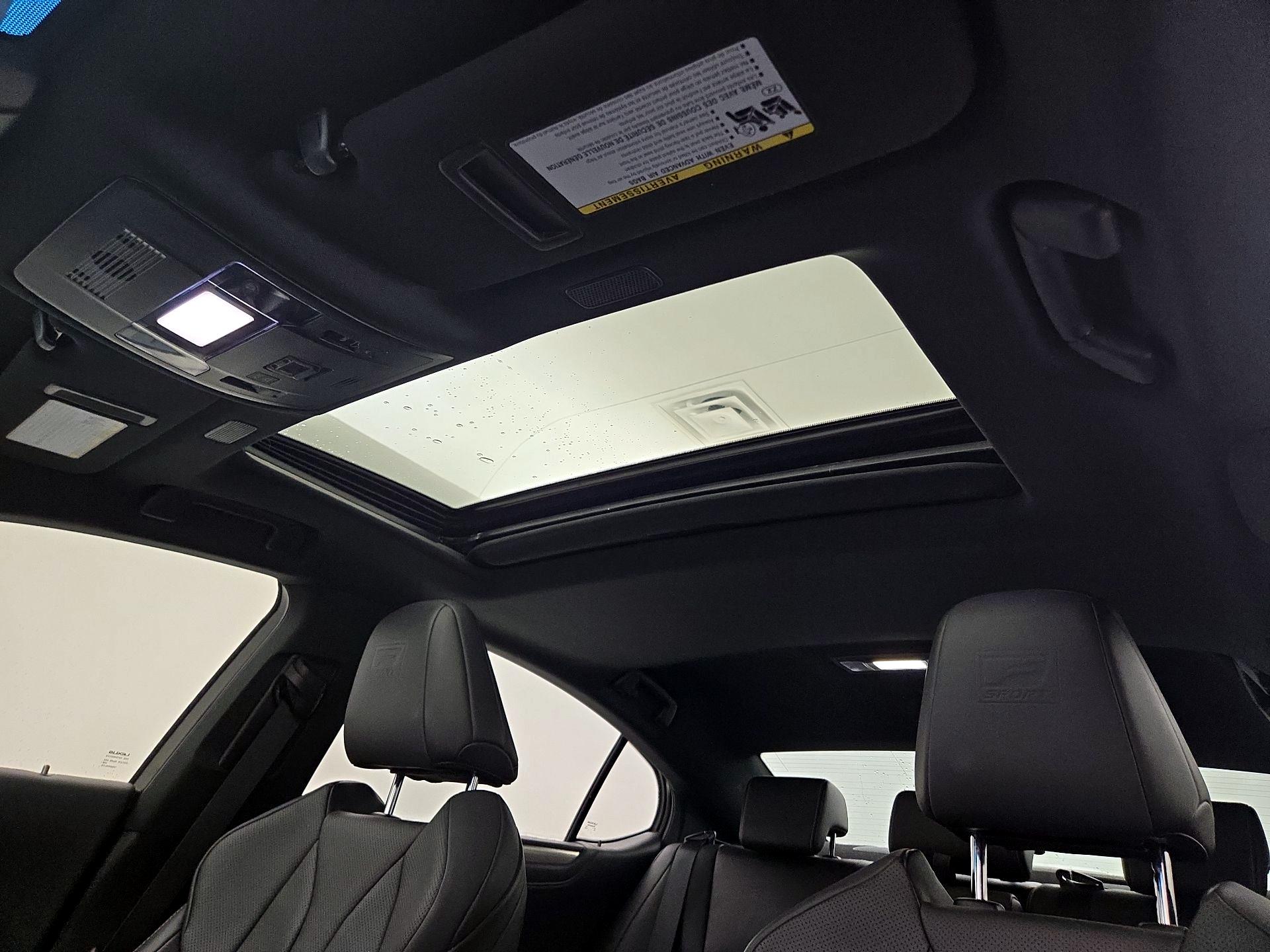 Thumbnail: 2023 Lexus ES - 19