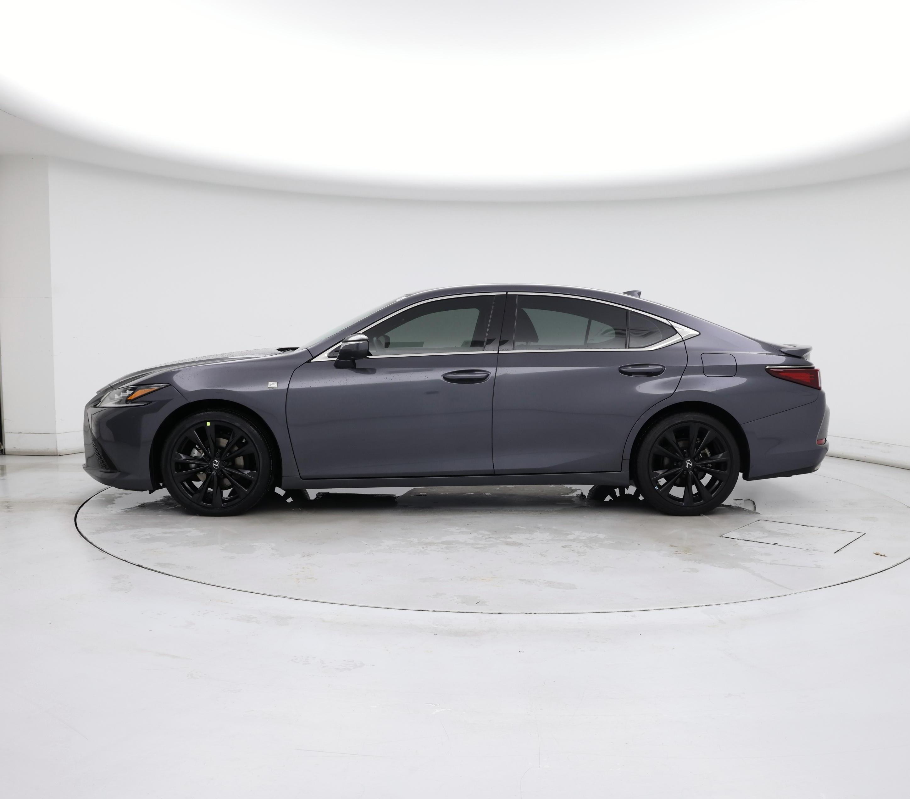 Thumbnail: 2023 Lexus ES - 3