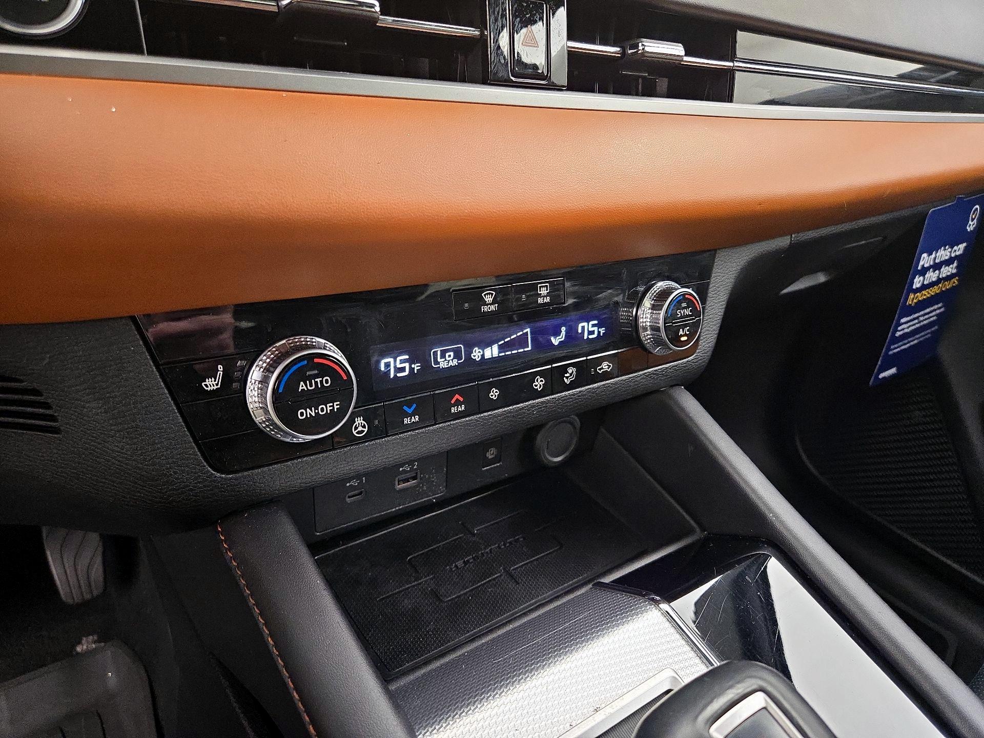 Thumbnail: 2024 Mitsubishi Outlander - 17