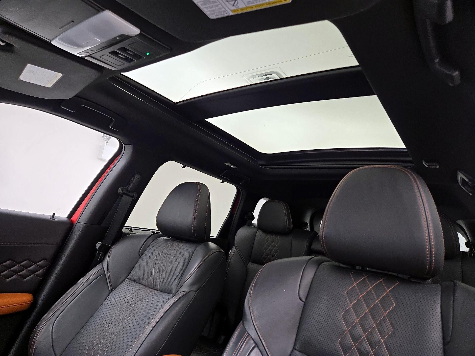 Thumbnail: 2024 Mitsubishi Outlander - 20