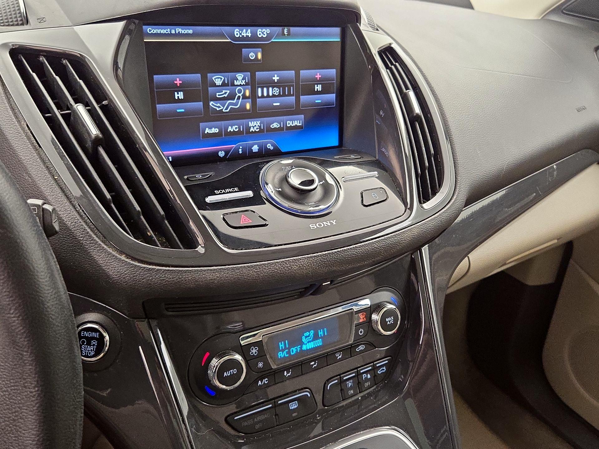 Thumbnail: 2014 Ford Escape - 17