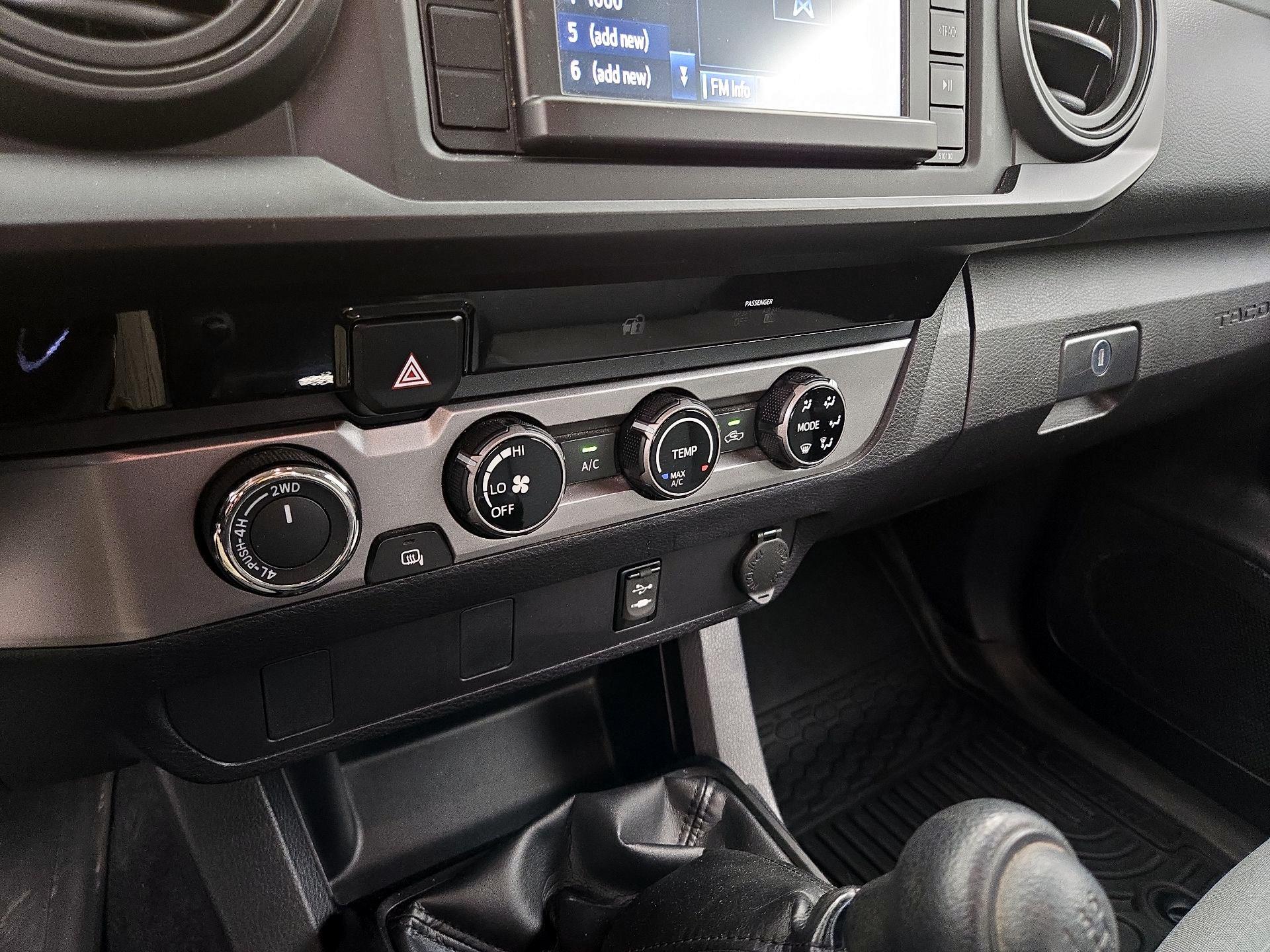 Thumbnail: 2017 Toyota Tacoma - 16