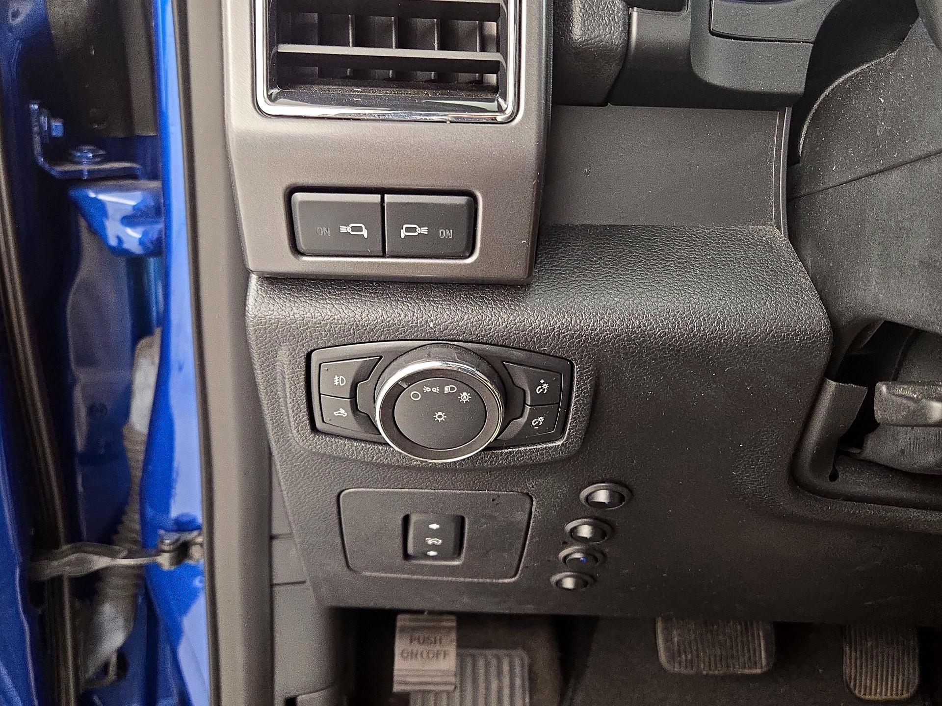 Thumbnail: 2017 Ford F-150 - 13